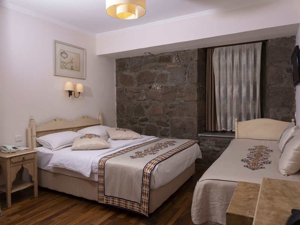 Assos Nazlihan Hotel