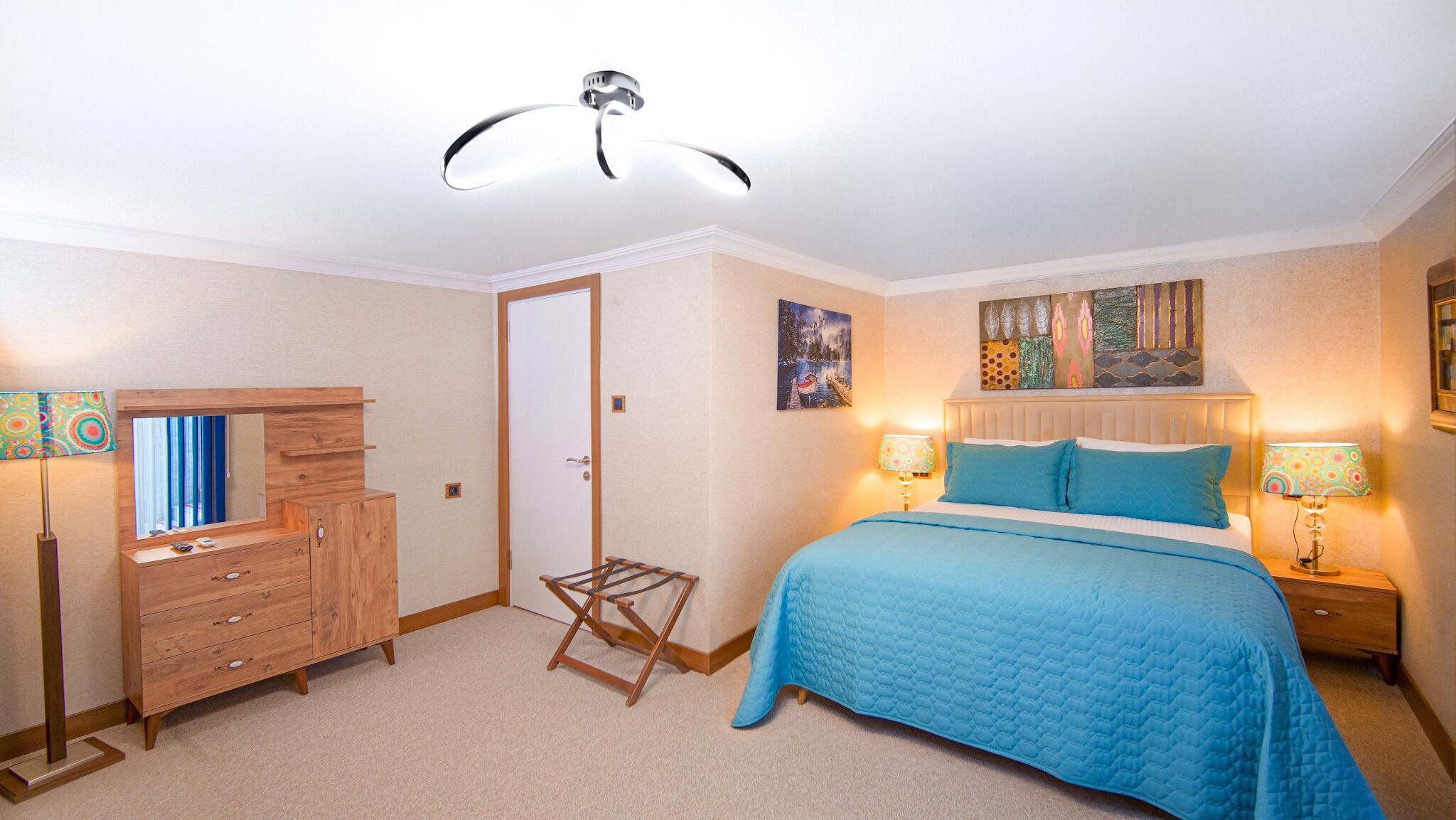 Dolphin Boutique Hotel