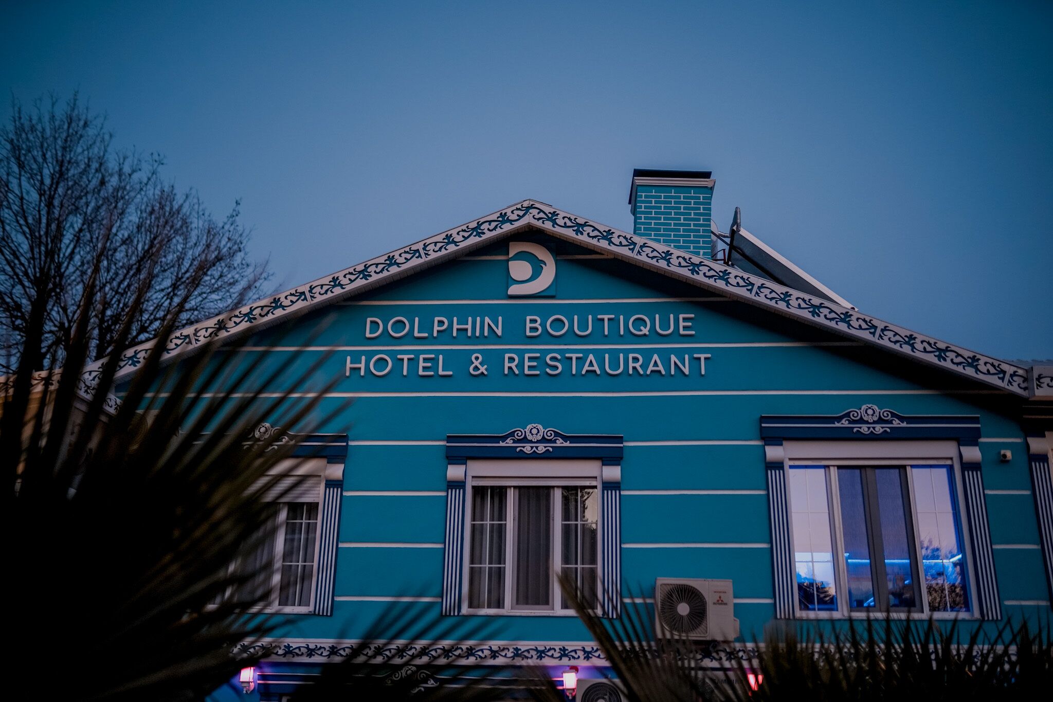 Dolphin Boutique Hotel