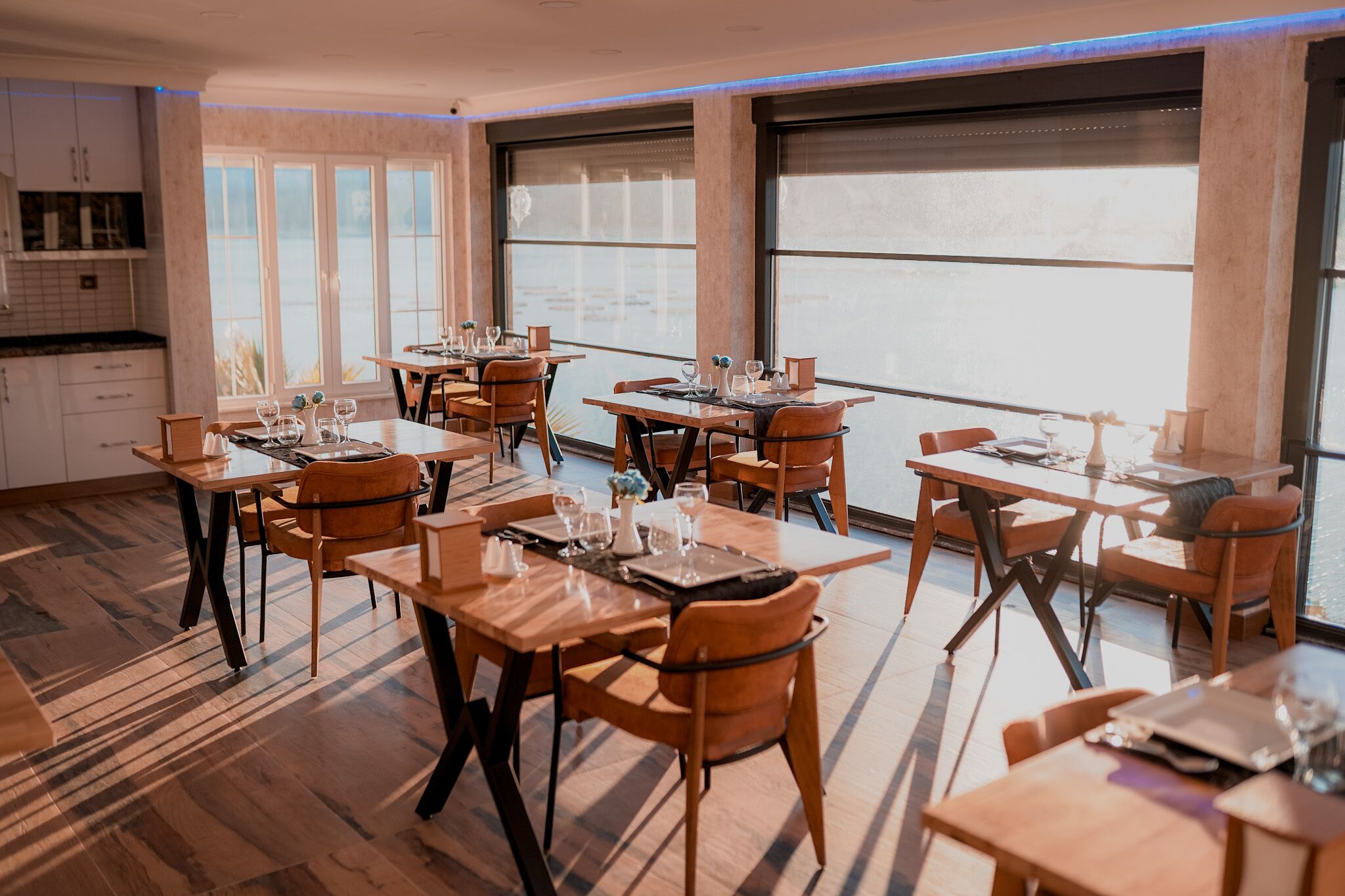 Dolphin Boutique Hotel