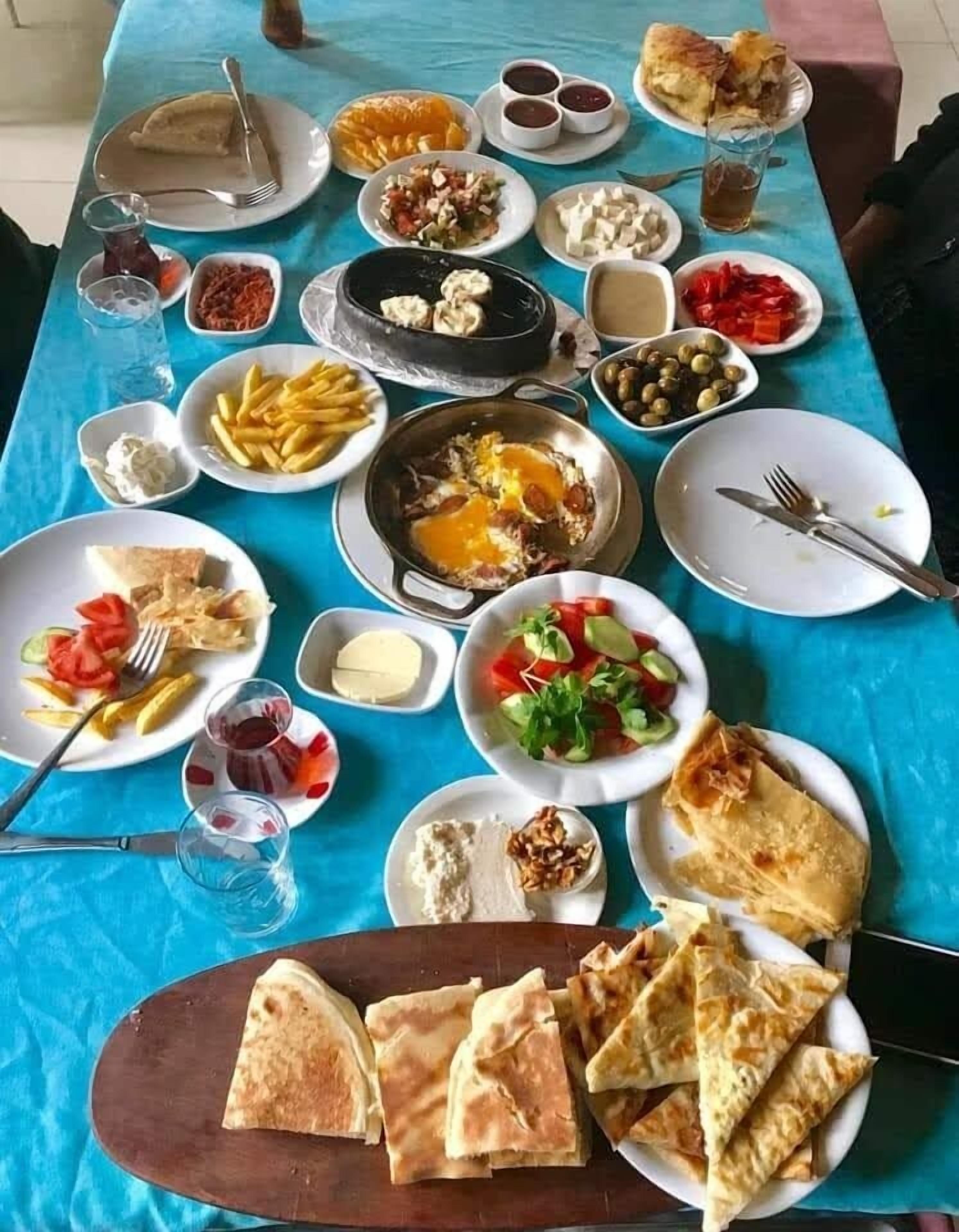 Muhtarin Yeri Et Restoran & Otel