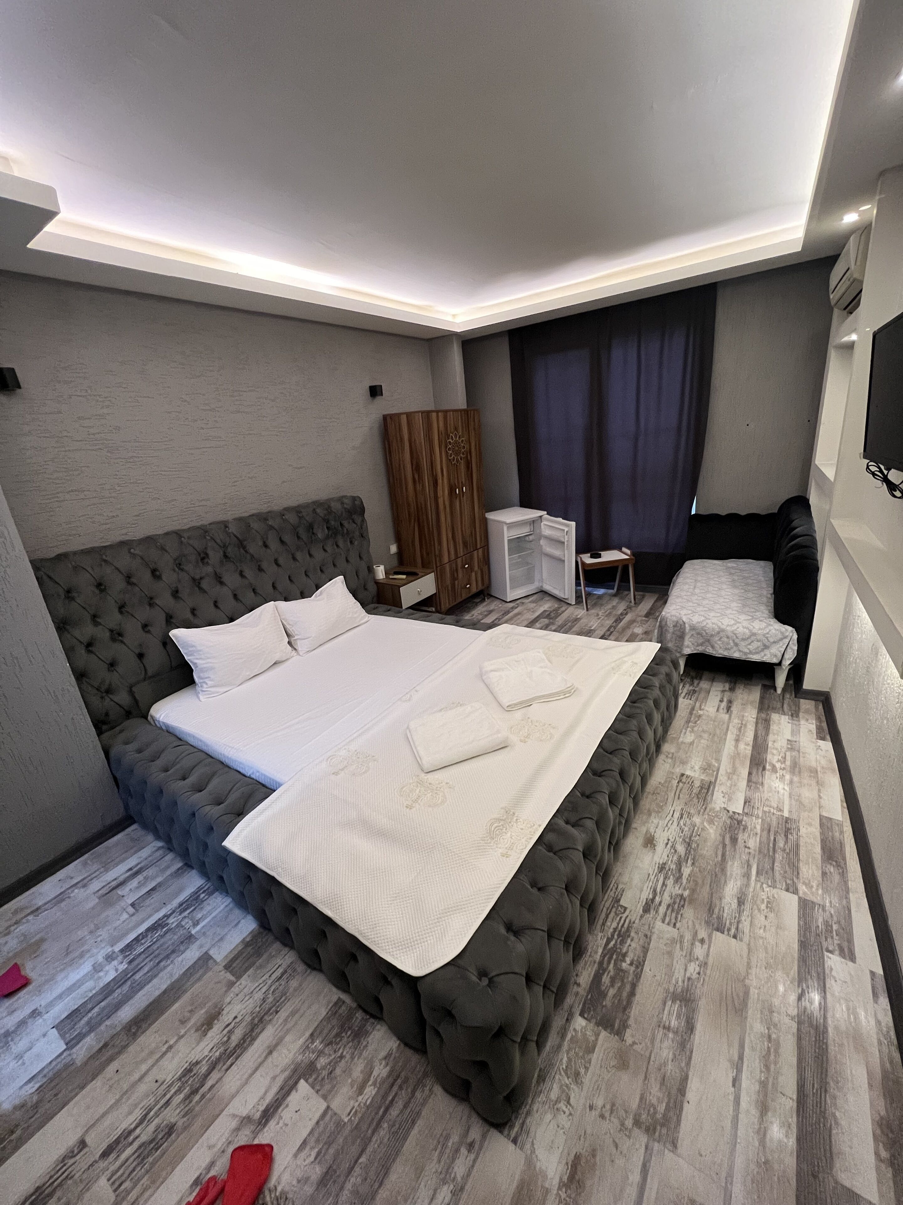 Aden Otel