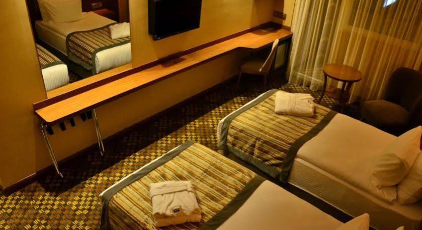 Adranos Hotel