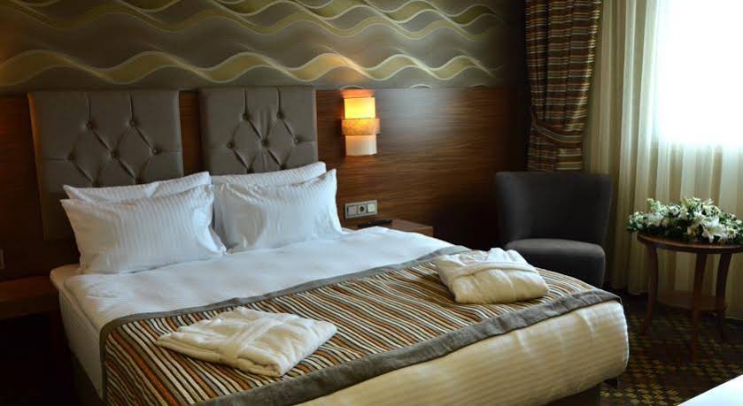 Adranos Hotel