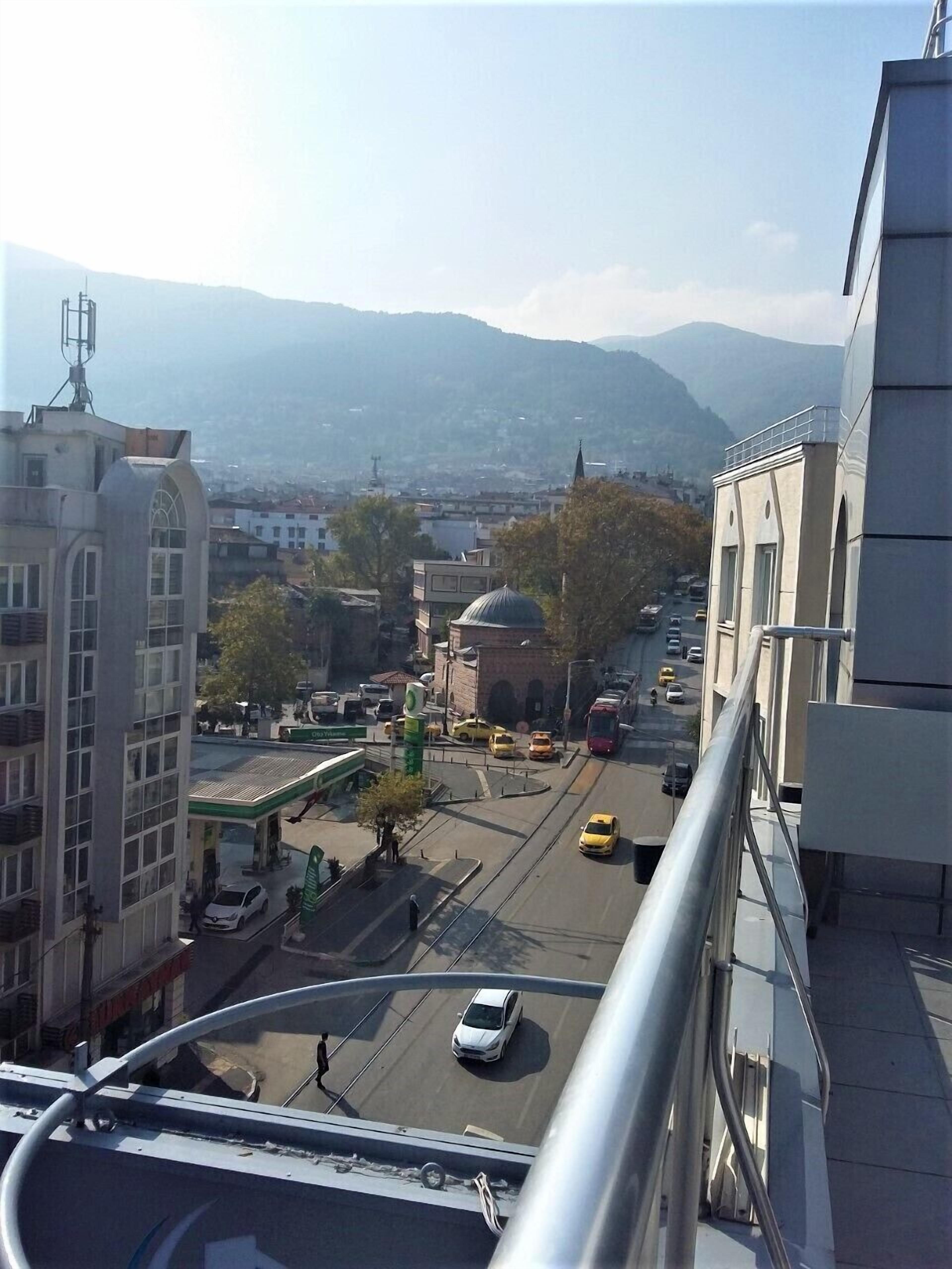 Martin City Hotel