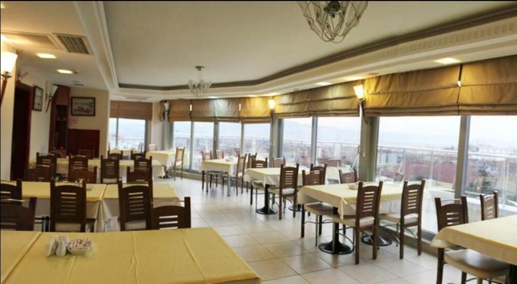 Martin City Hotel