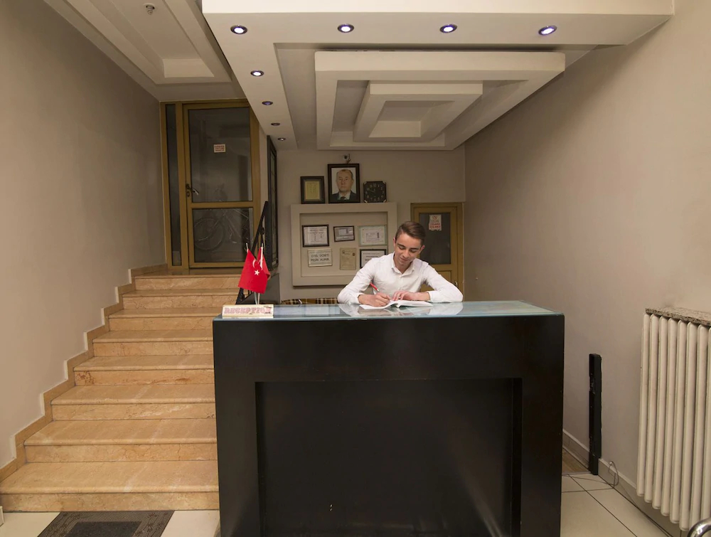 Hotel Ferah