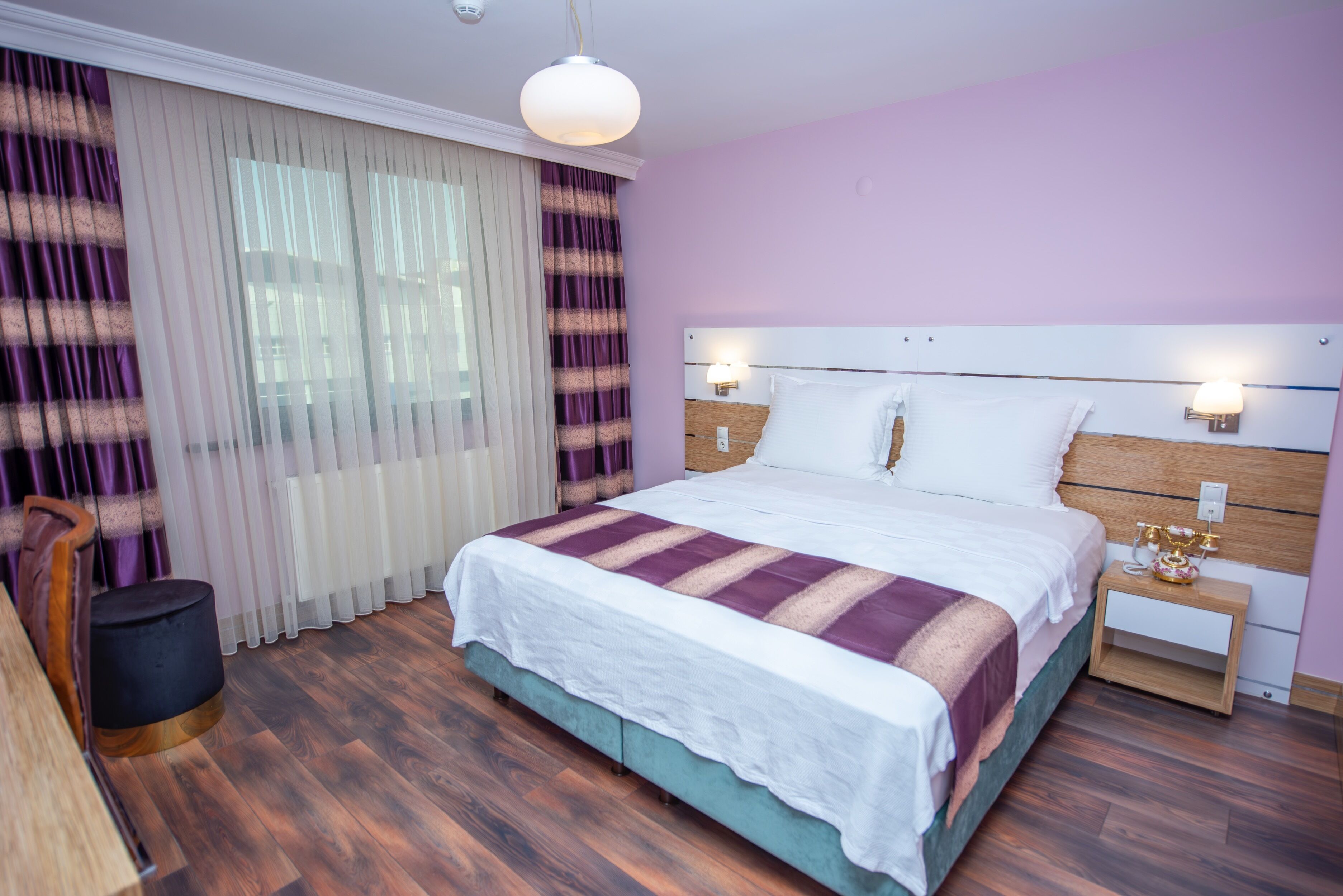 Tok Epik Hotel