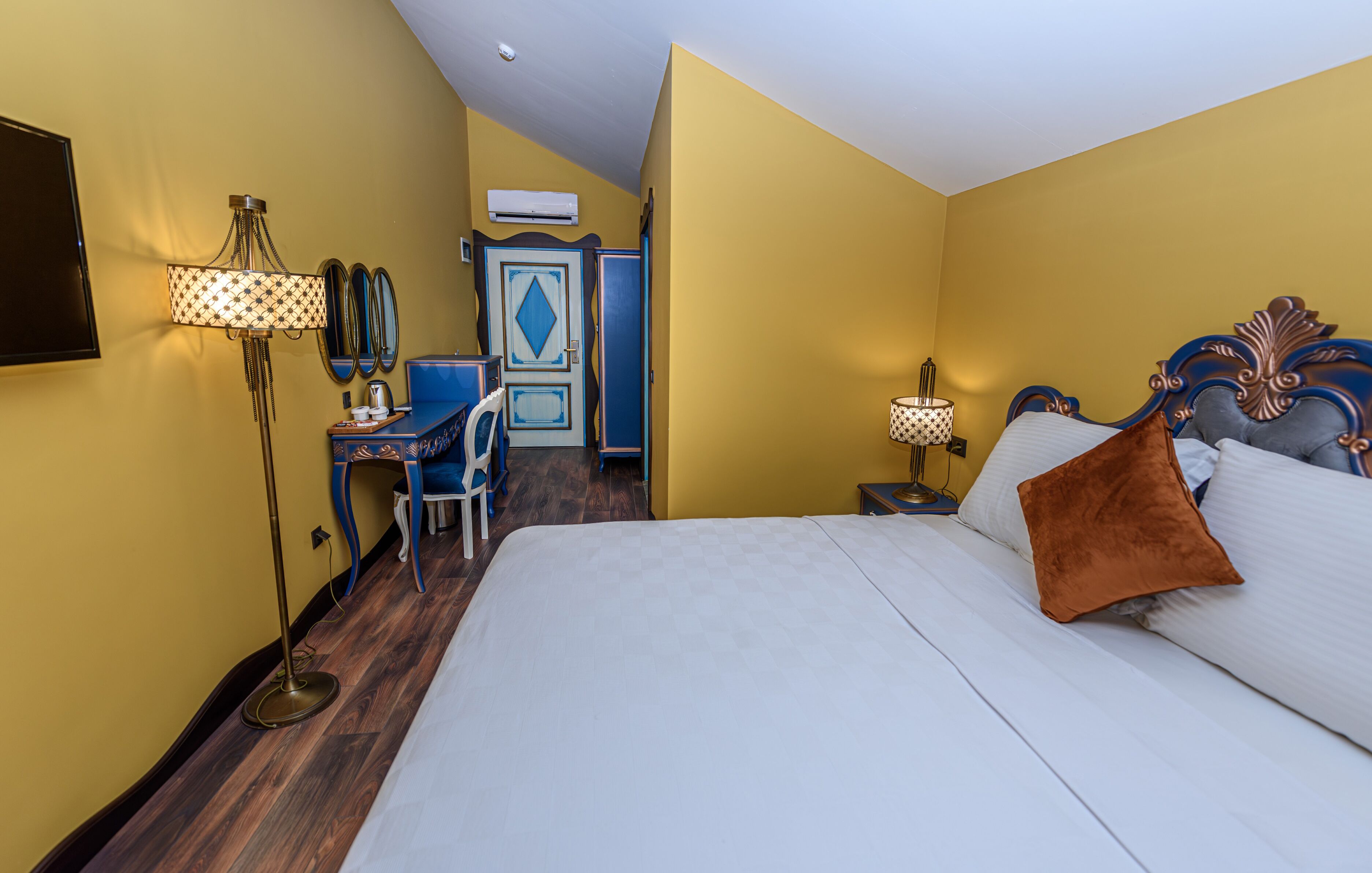 Tok Epik Hotel