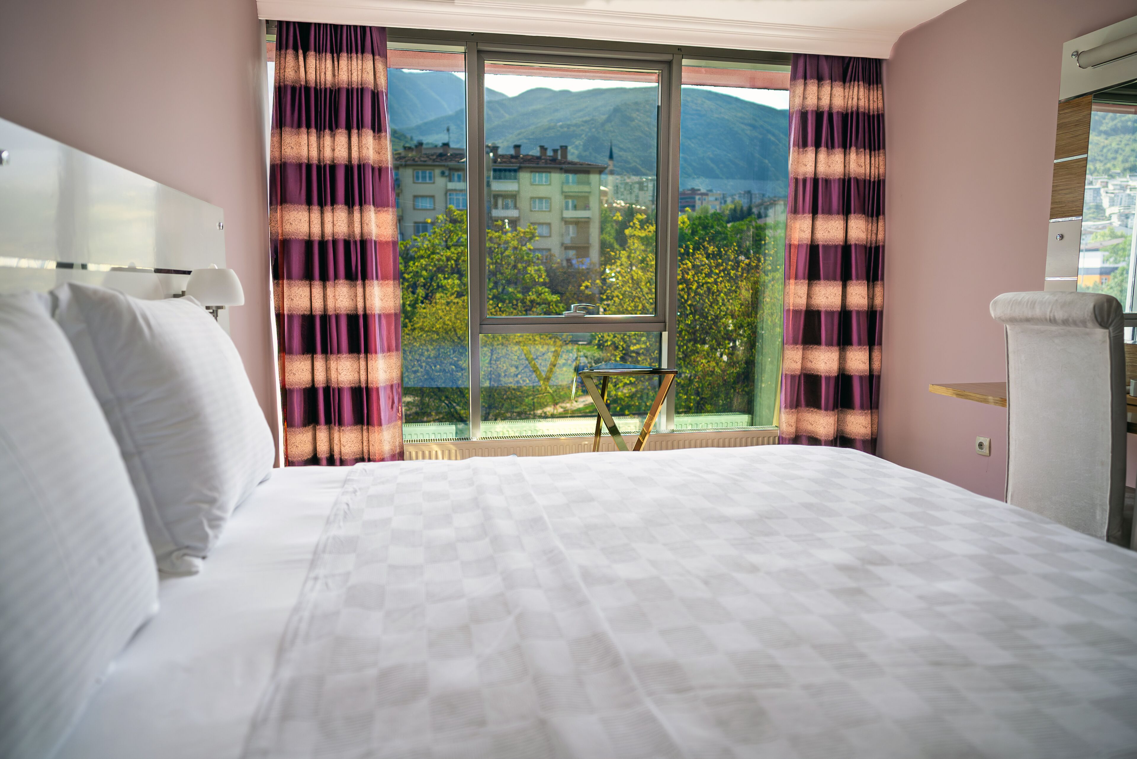 Tok Epik Hotel