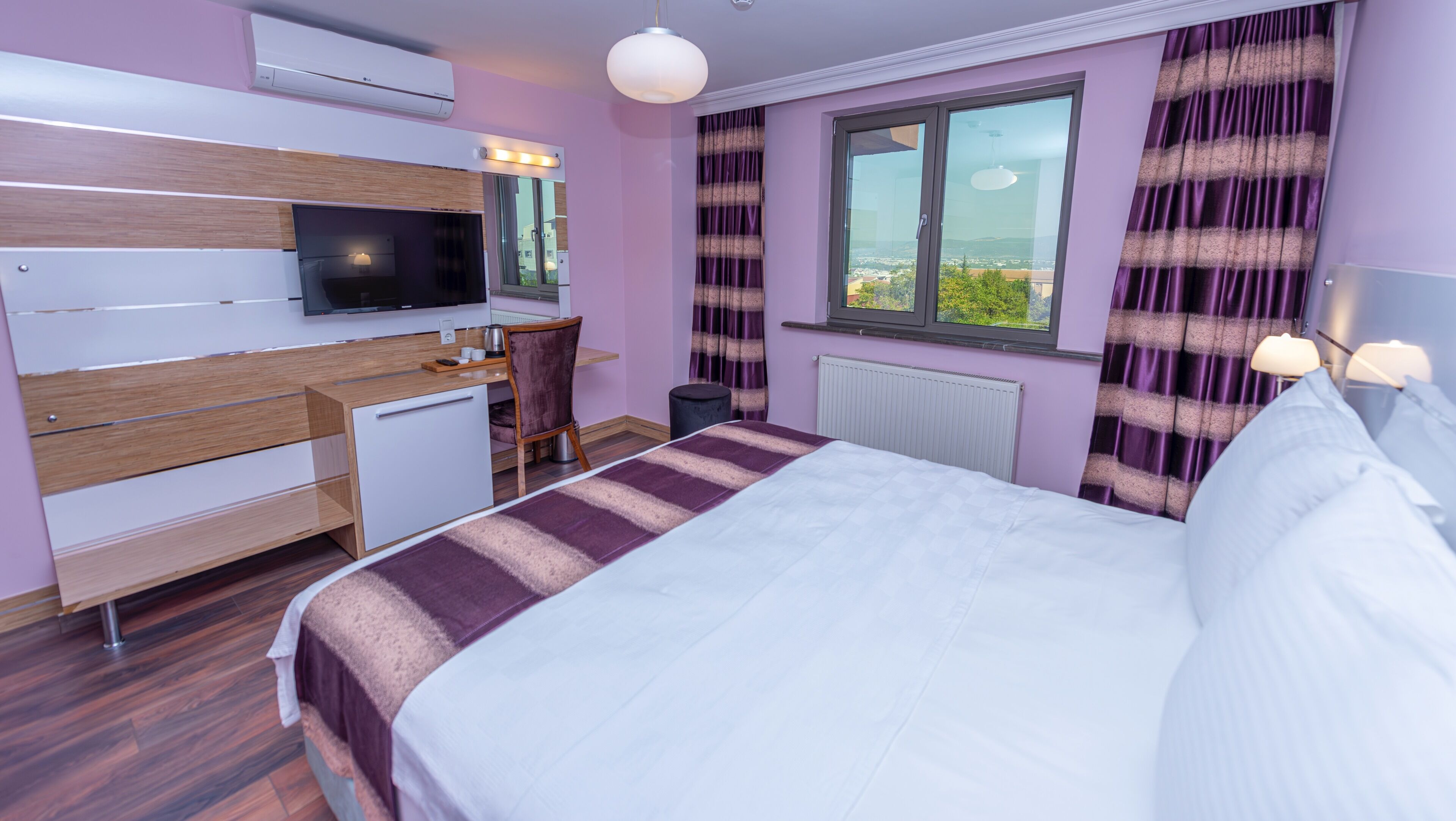 Tok Epik Hotel