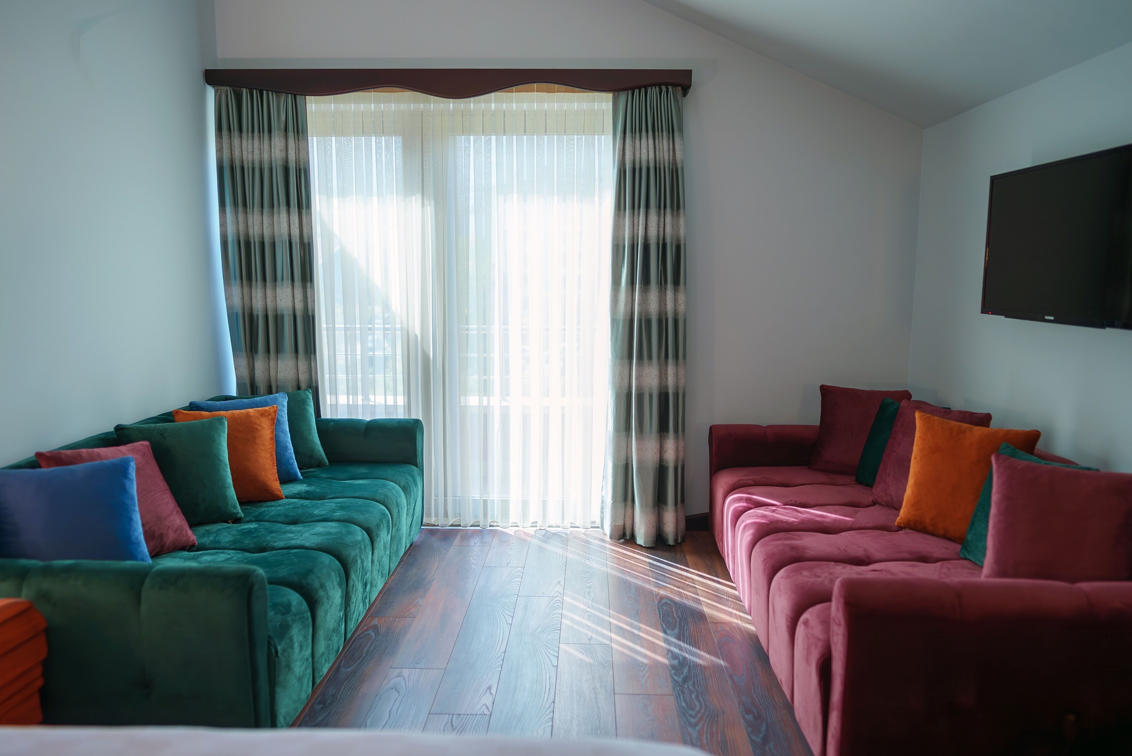 Tok Epik Hotel