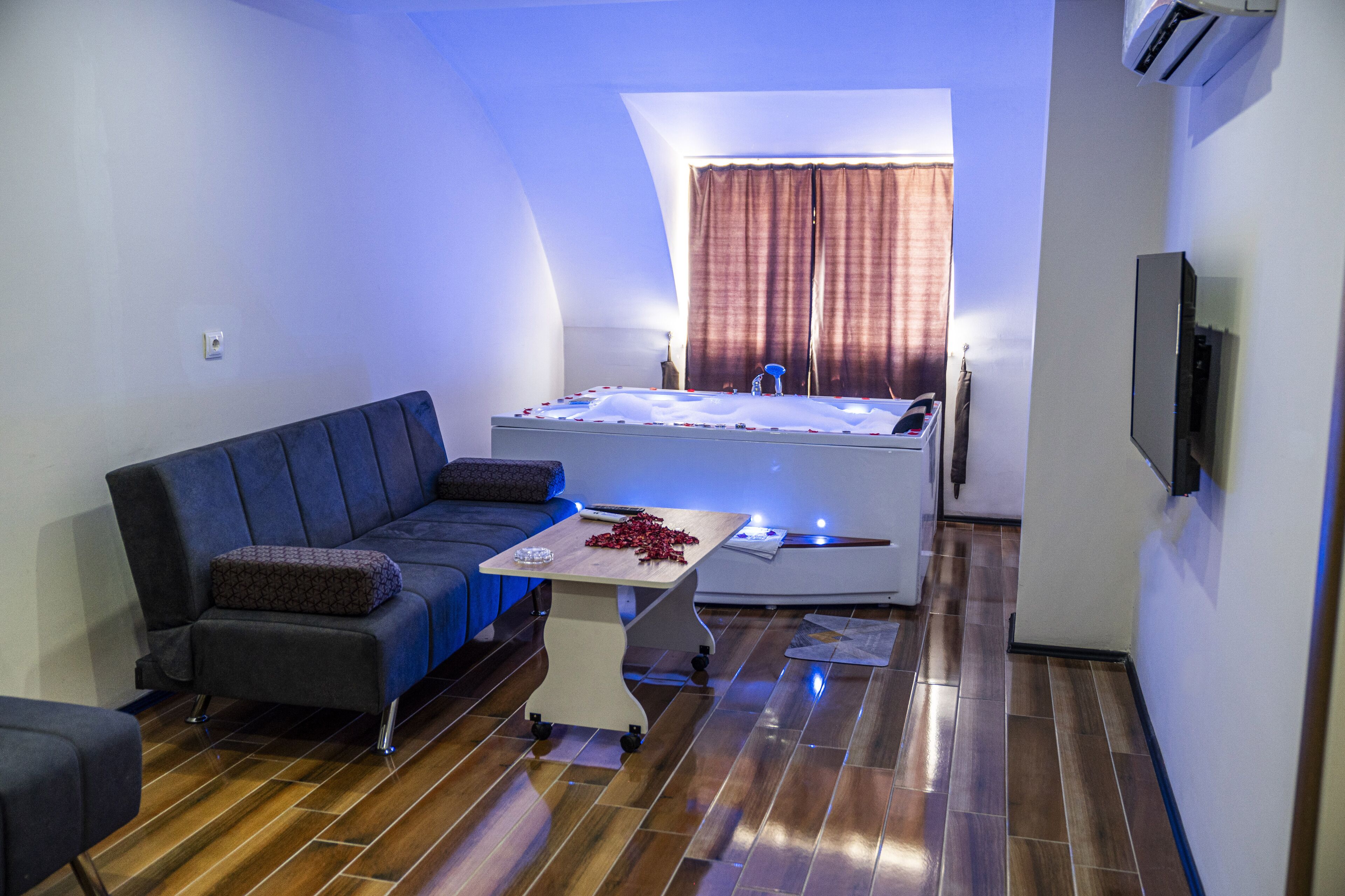 Ayya Suite Hotel