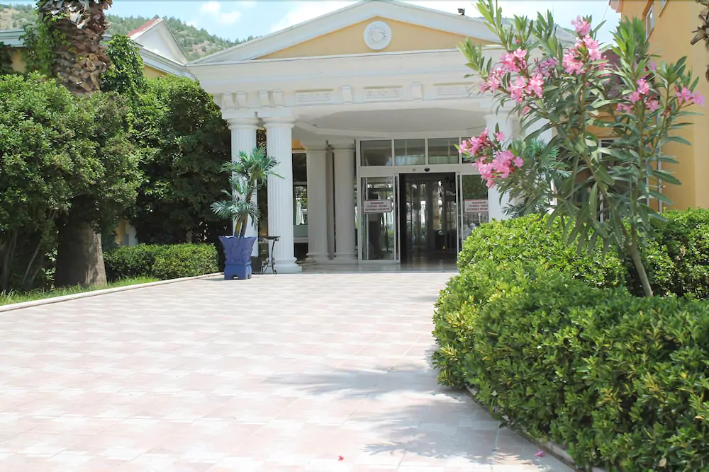 Barika Park Termal Hotel