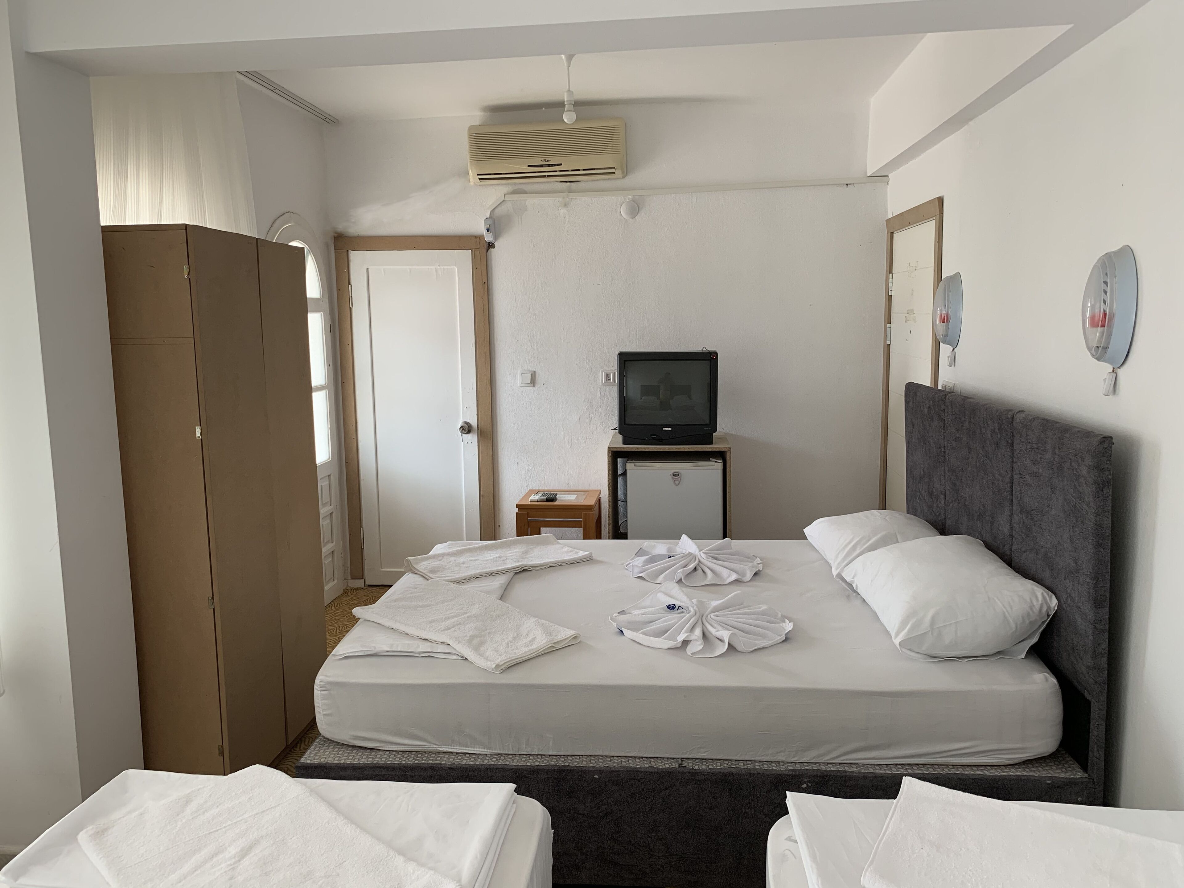 Eros Hotel