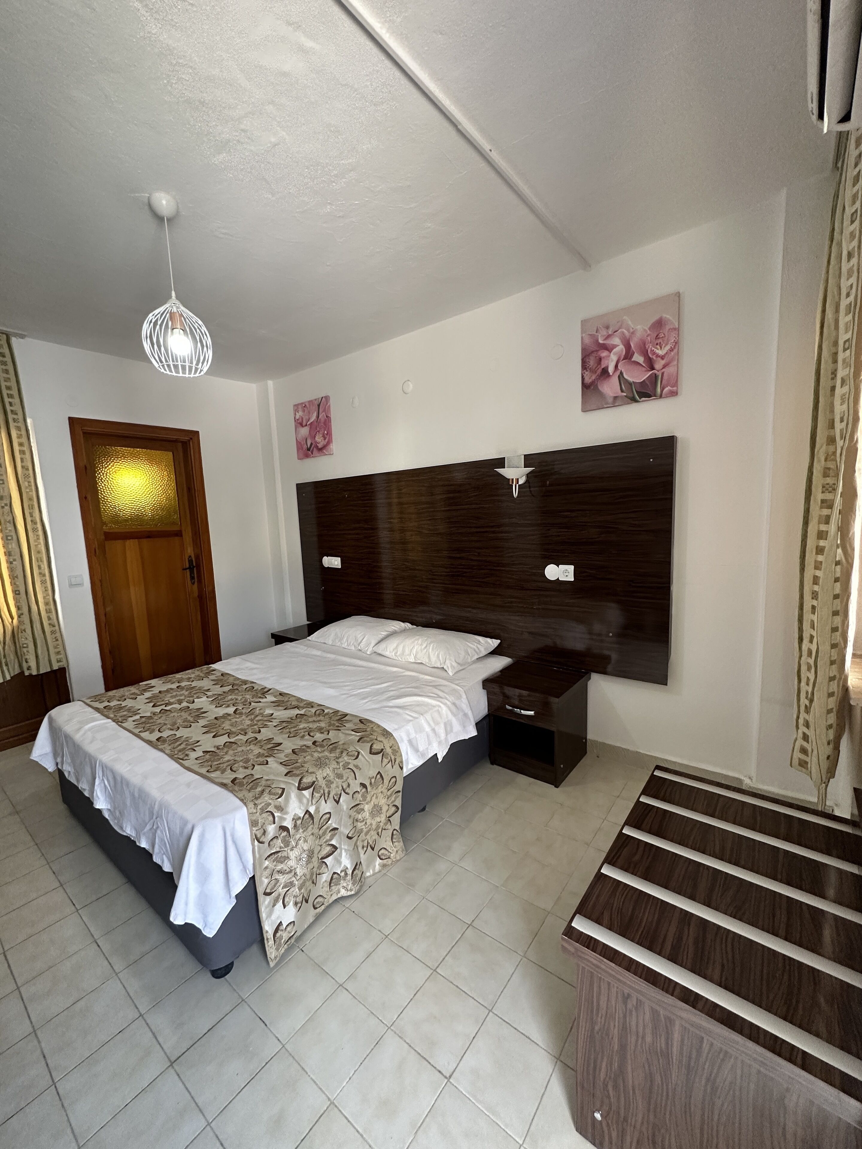 Grand Atlas Hotel