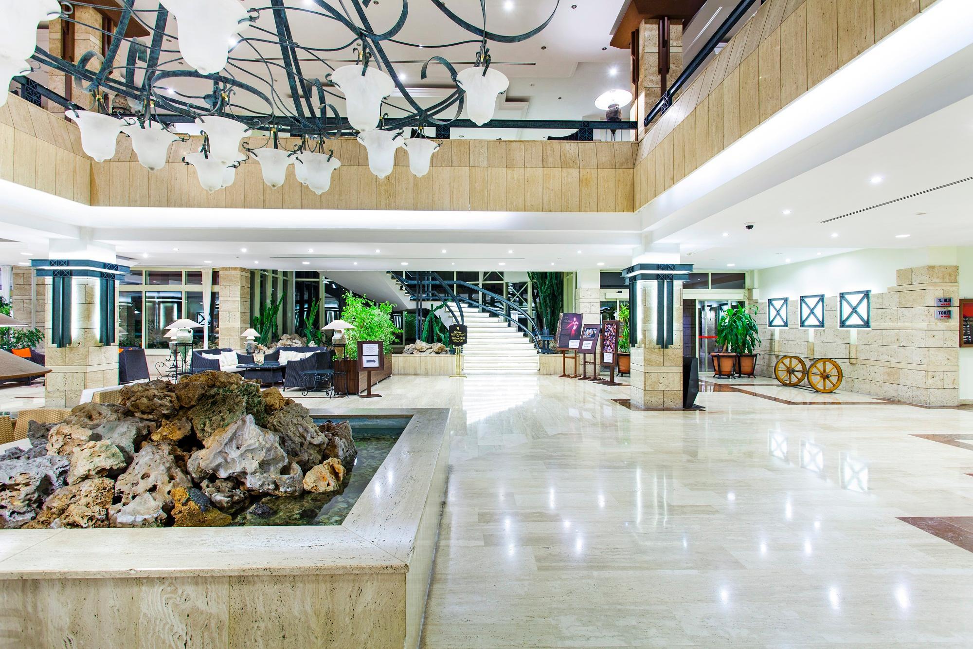 Polat Thermal Hotel