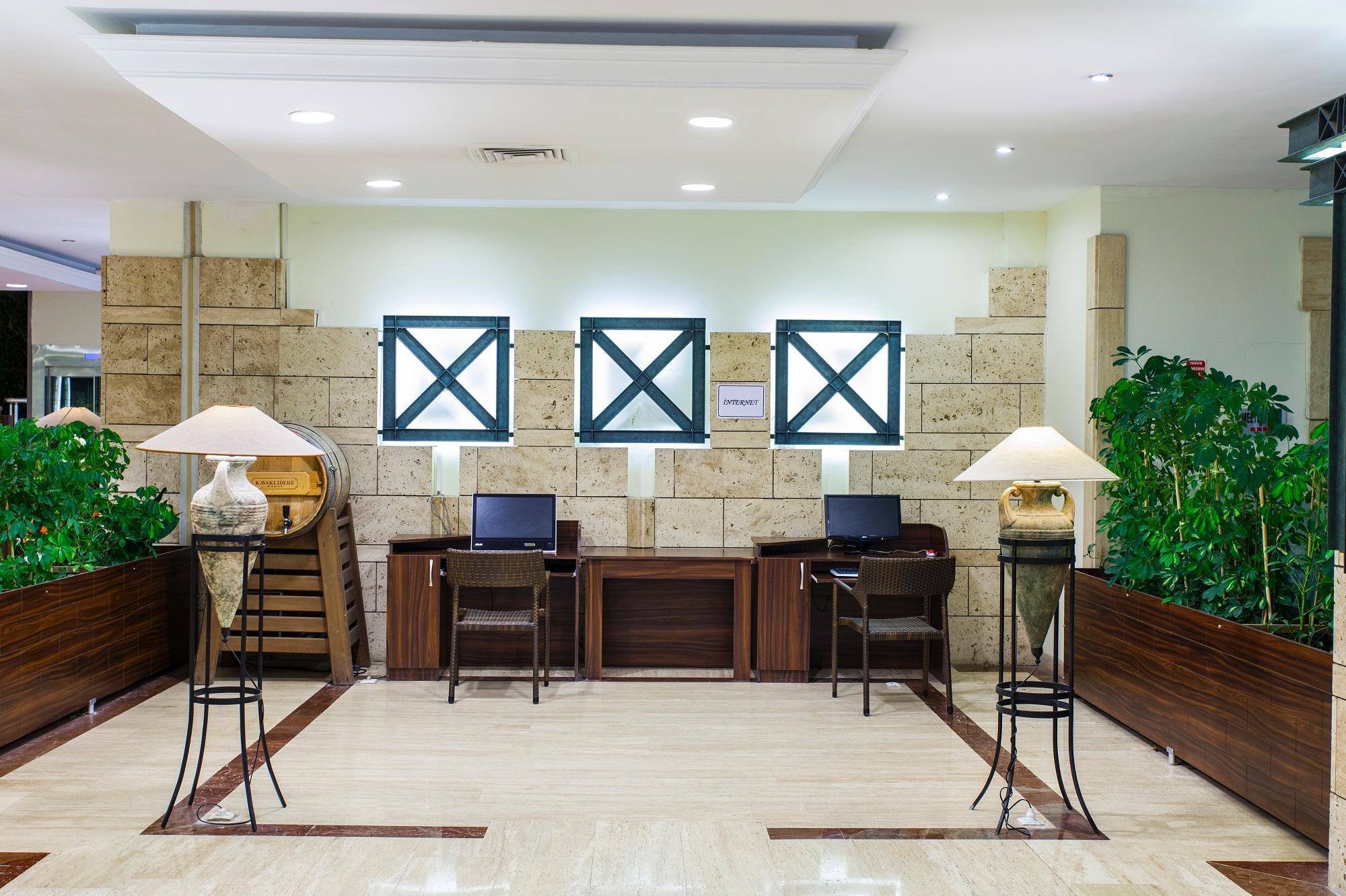 Polat Thermal Hotel