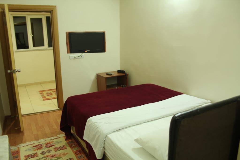 Köprücü Hotel
