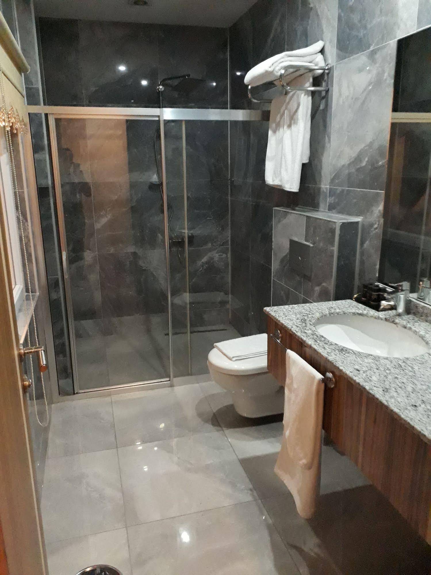 Tehran Boutique Hotel