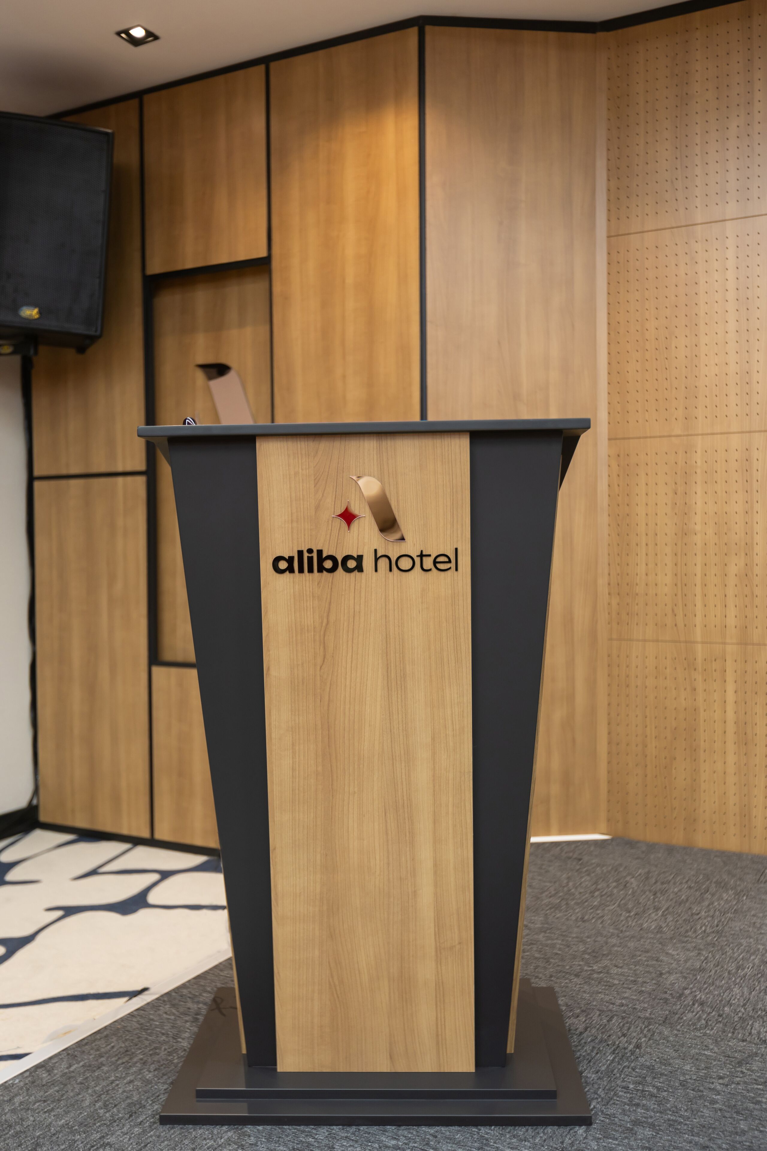 Aliba Hotel