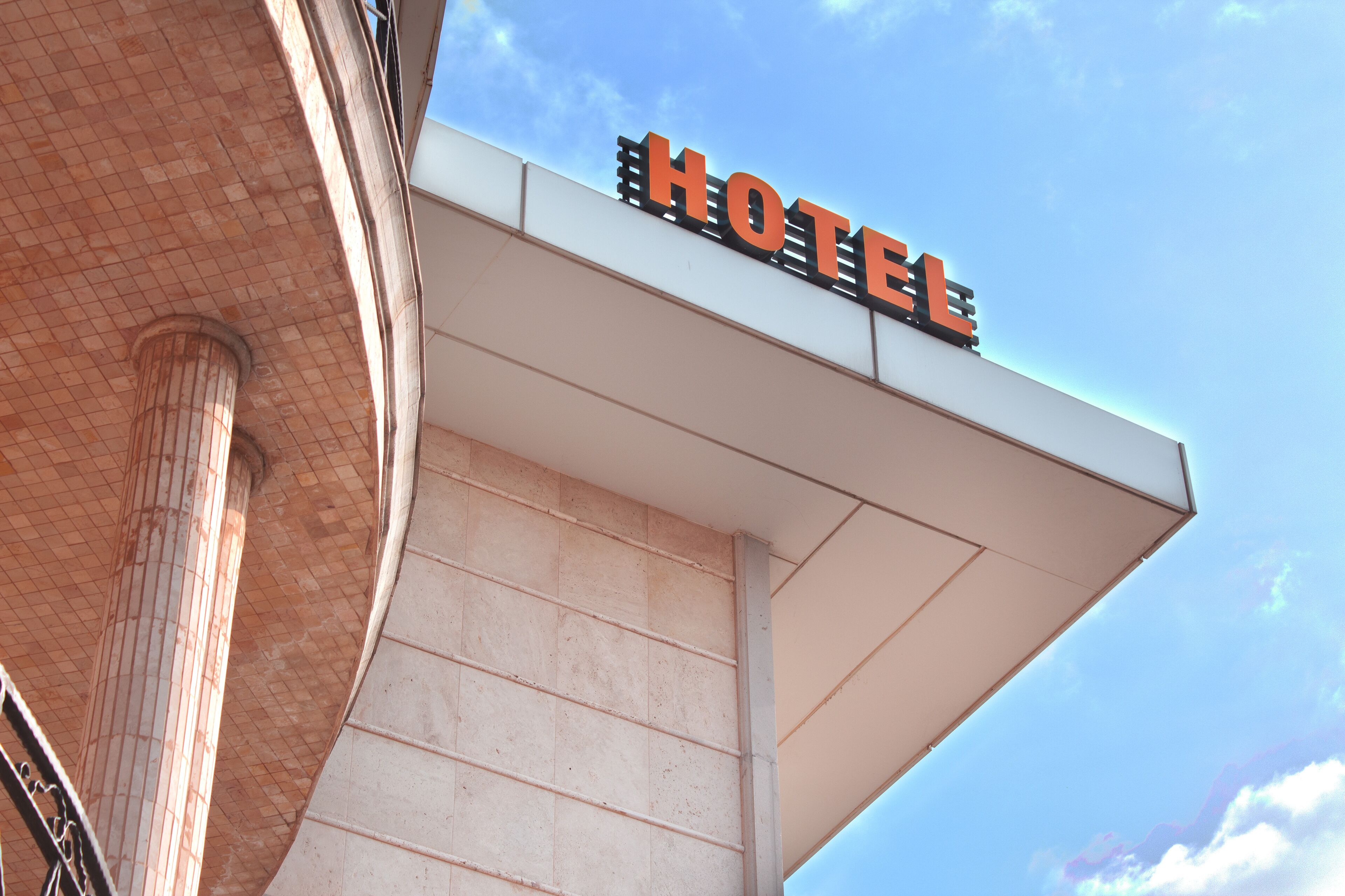 Blackmoon Villa Hotel