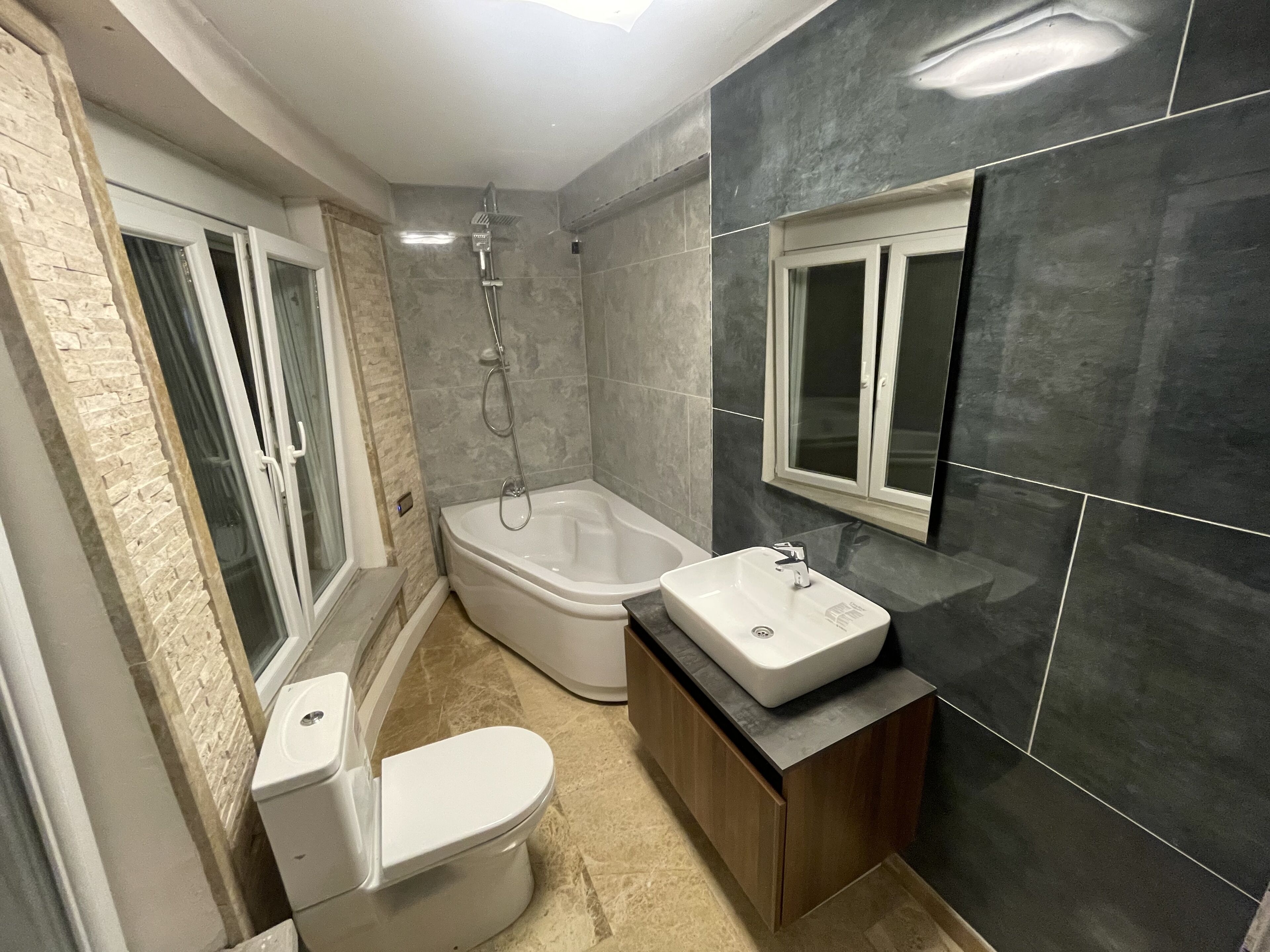 Blackmoon Villa Hotel