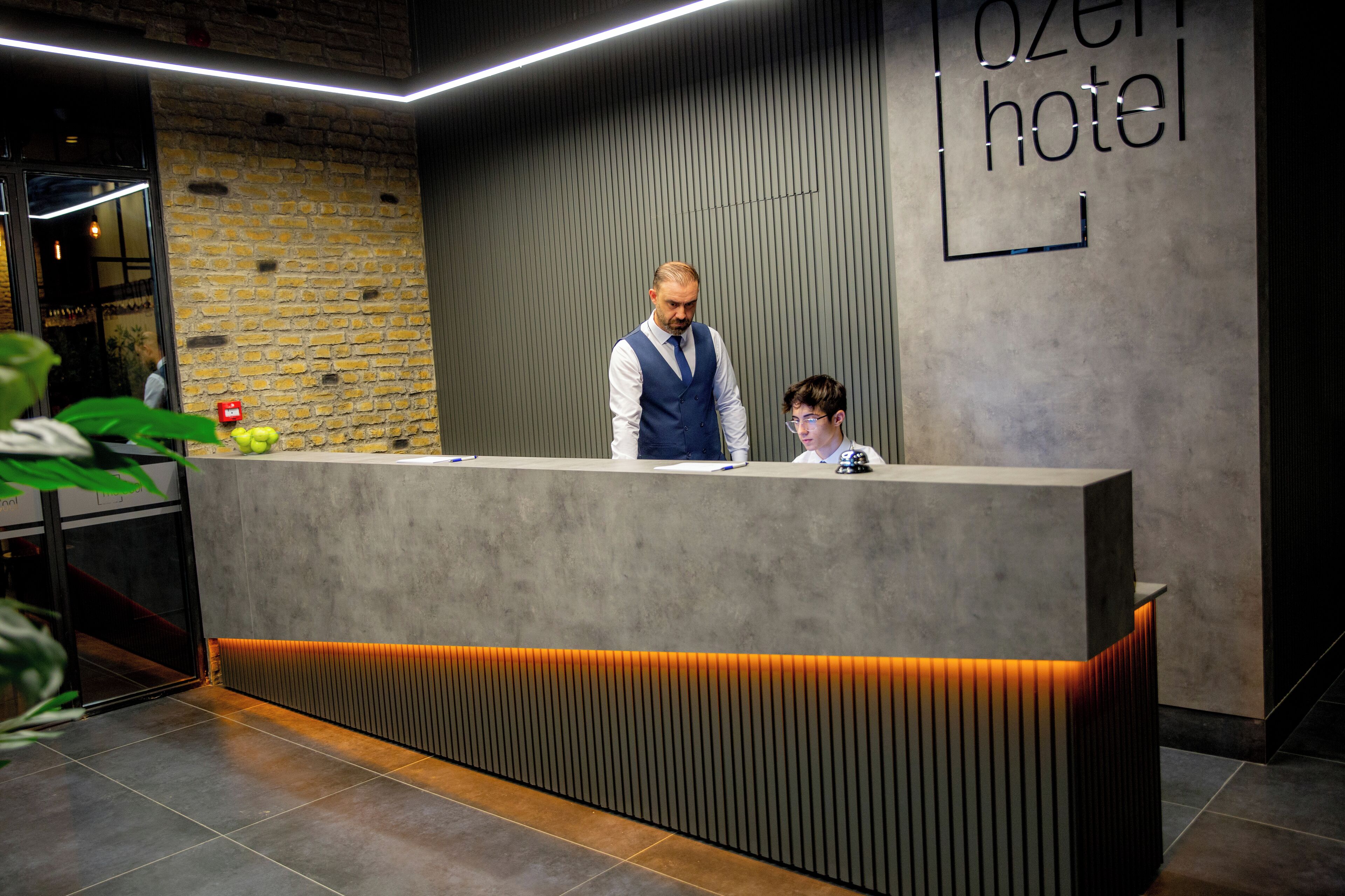 Ozen Hotel