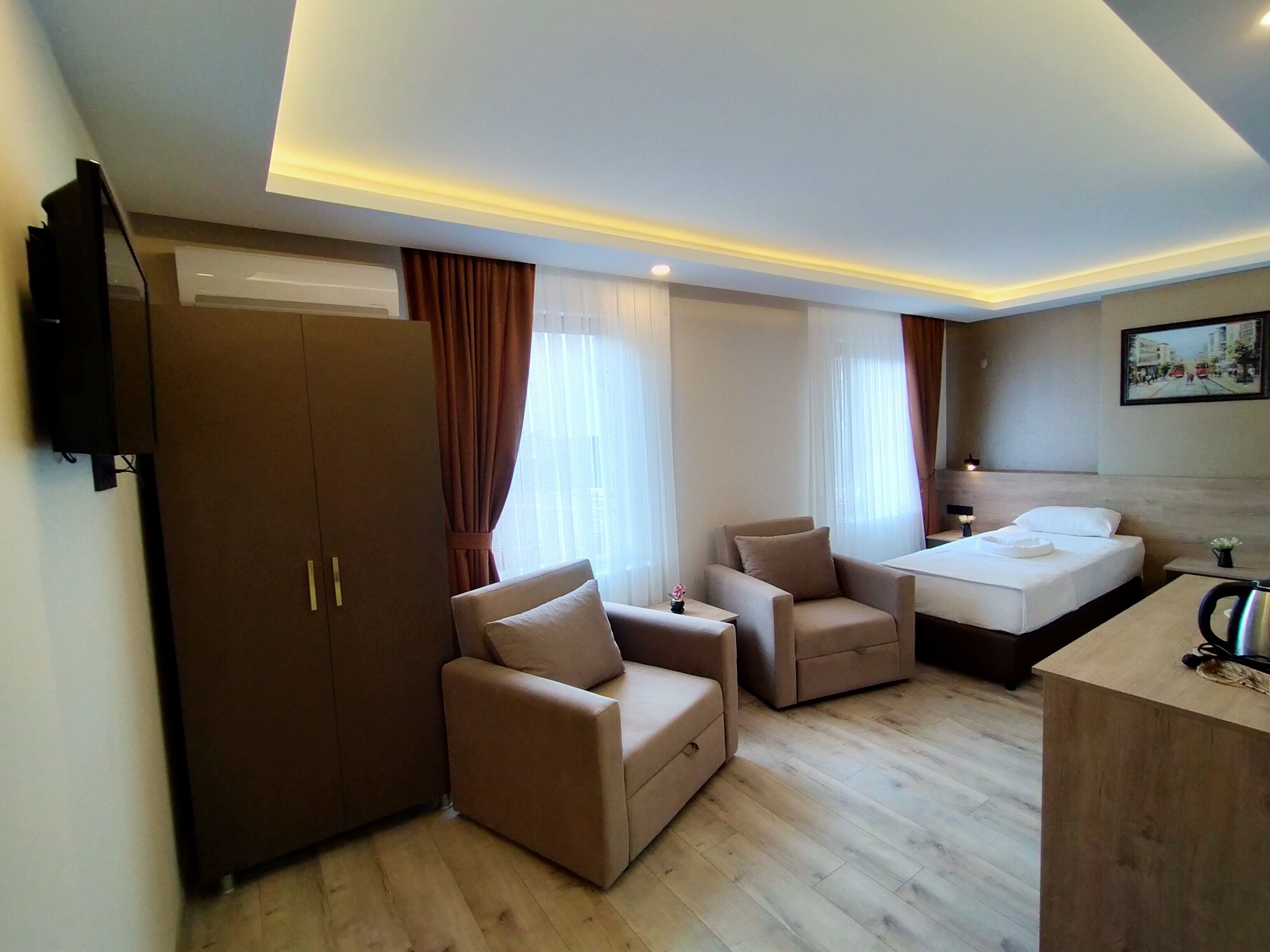 Palmiye Suites Hotel