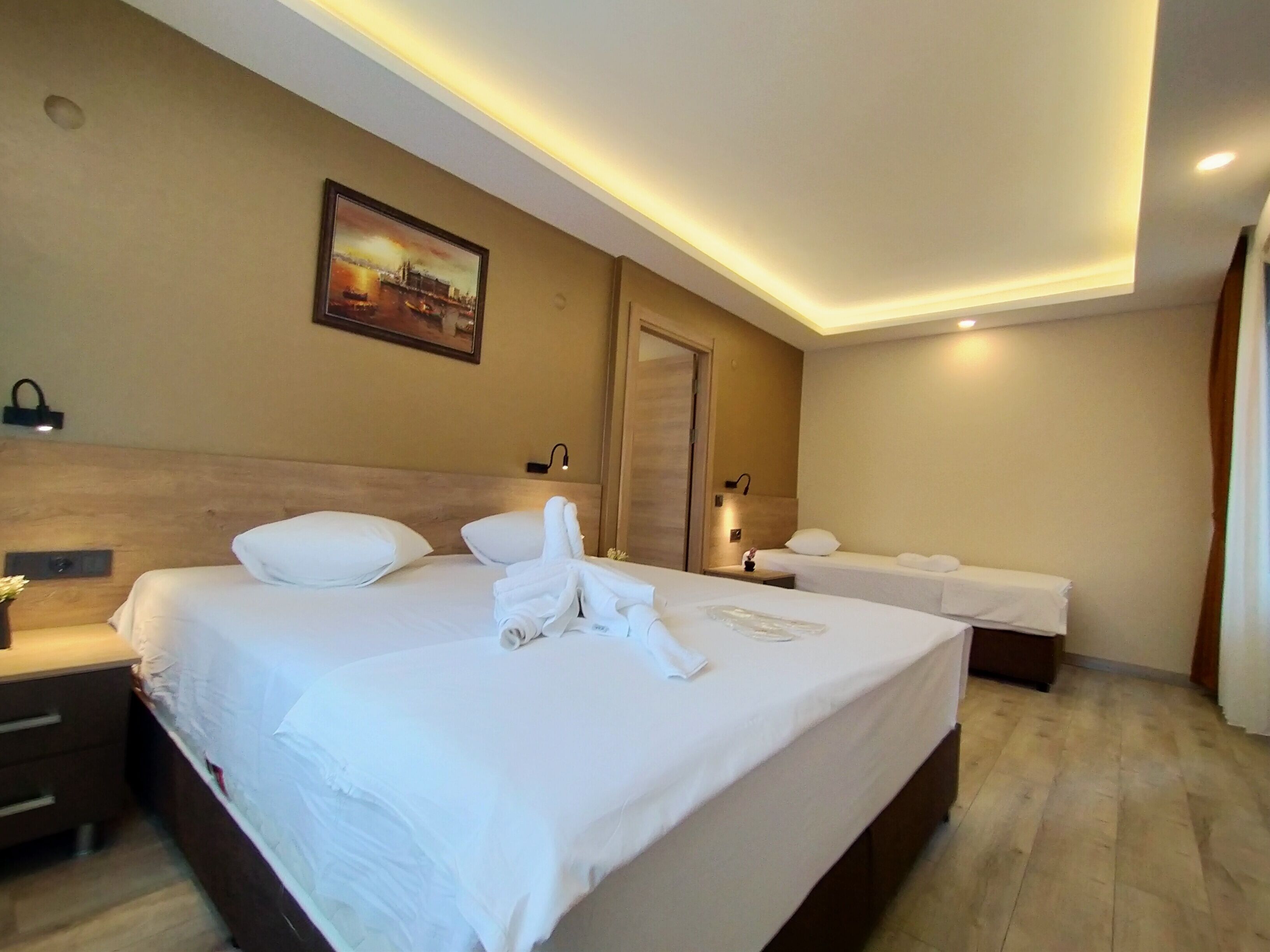Palmiye Suites Hotel