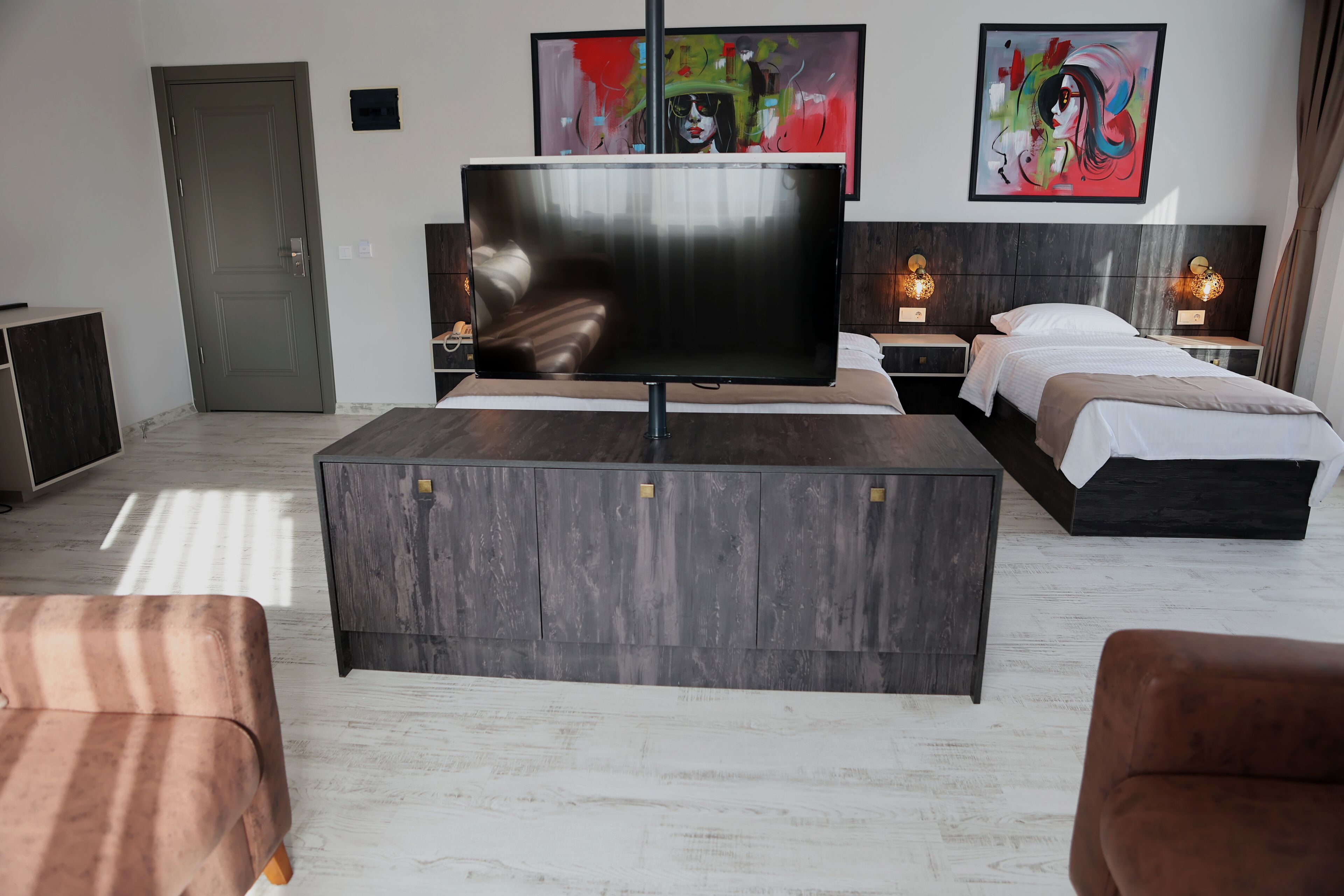 Sarper Suites & Hotel
