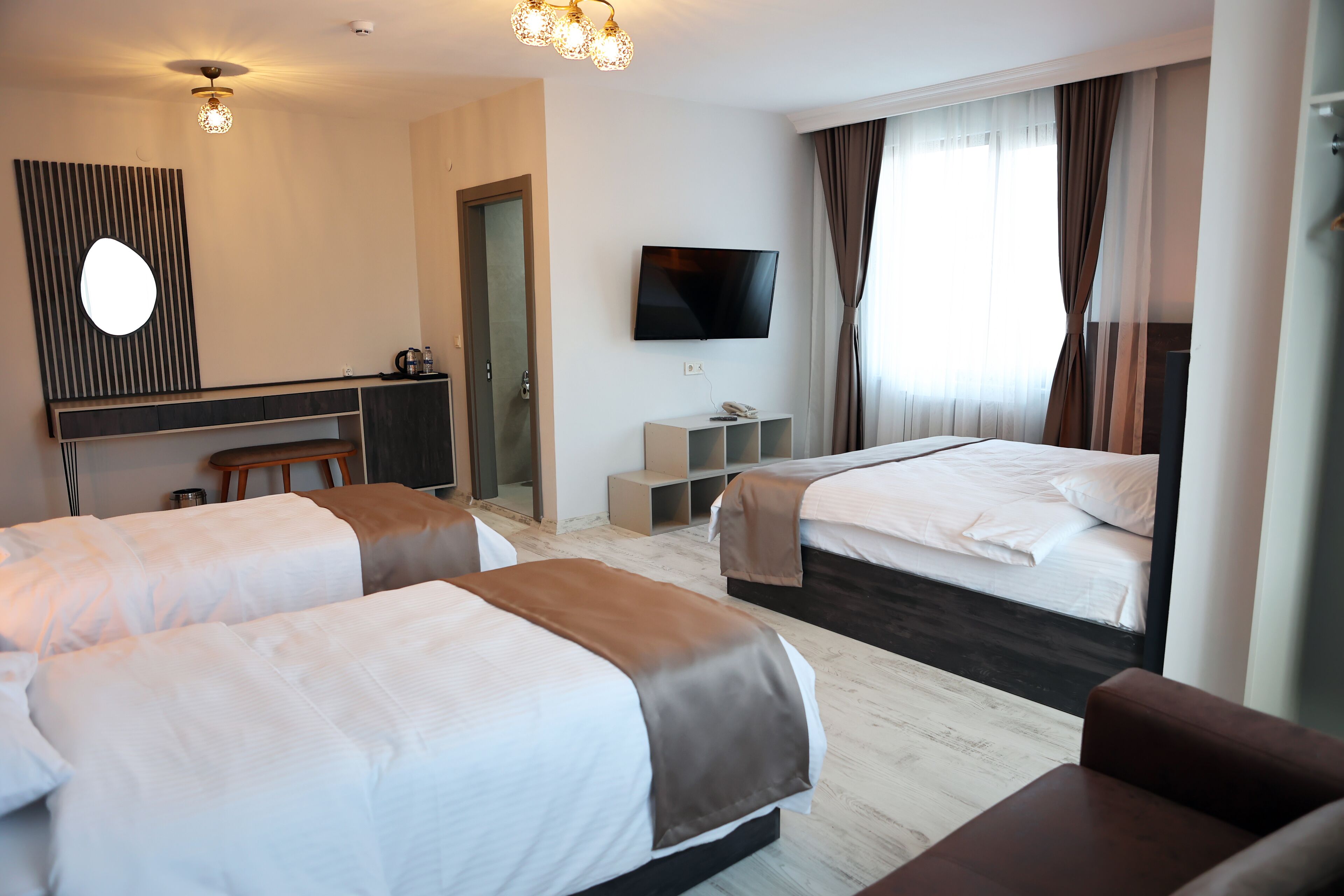 Sarper Suites & Hotel
