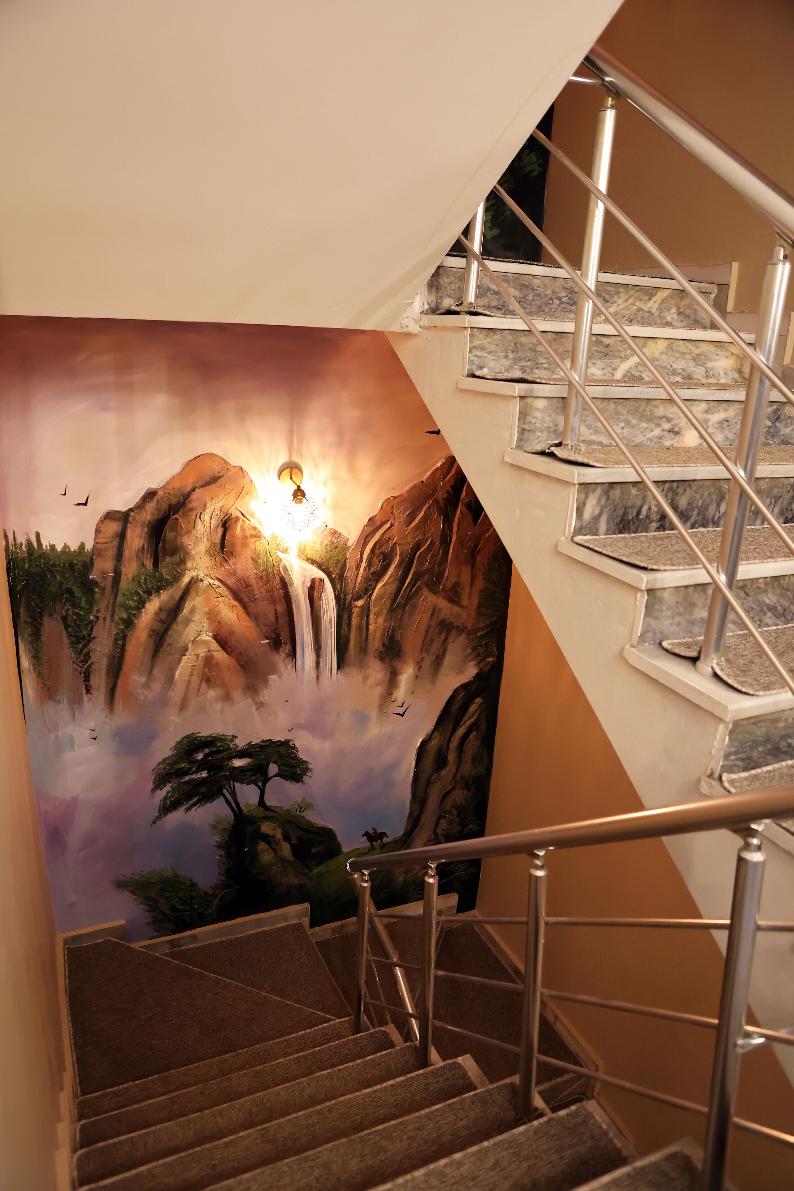 Sarper Suites & Hotel