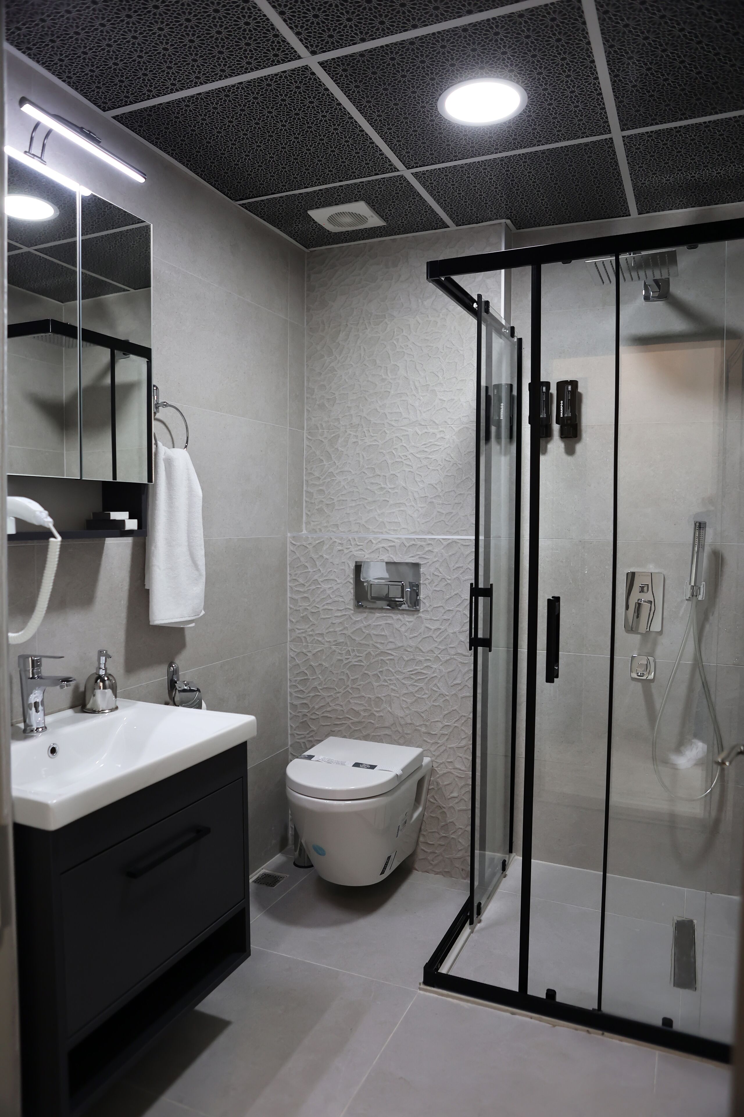 Sarper Suites & Hotel