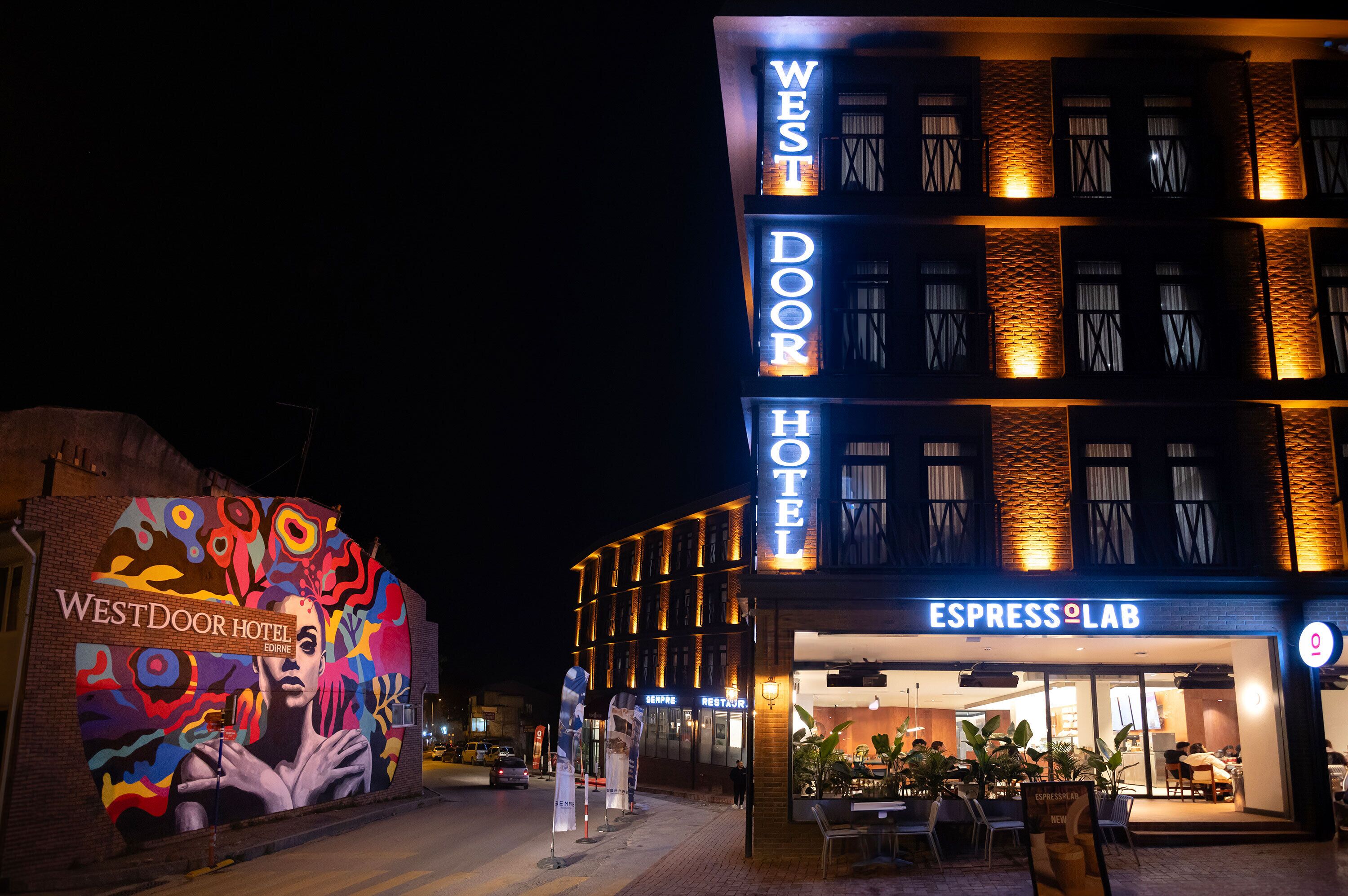 West Door Hotel