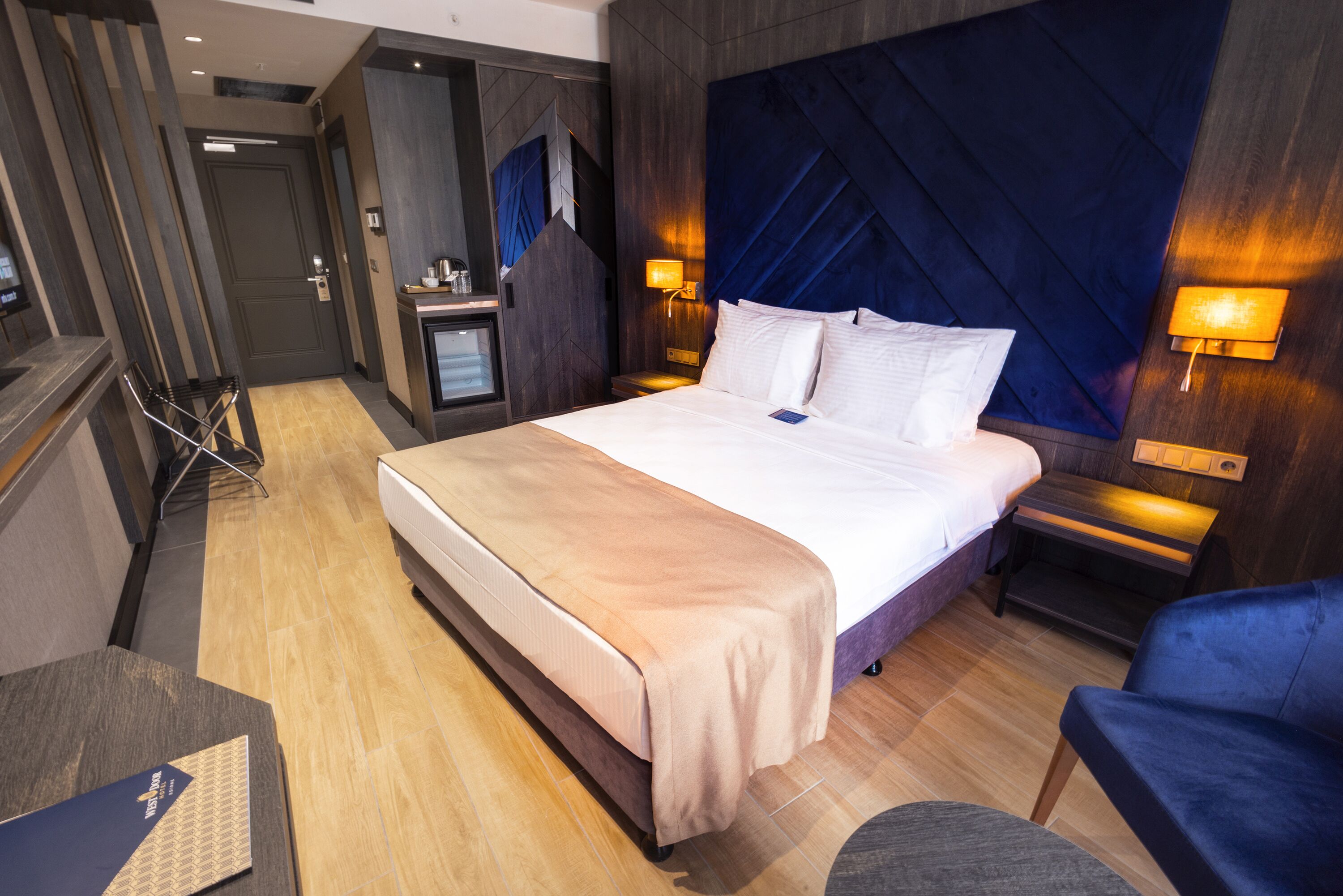 West Door Hotel