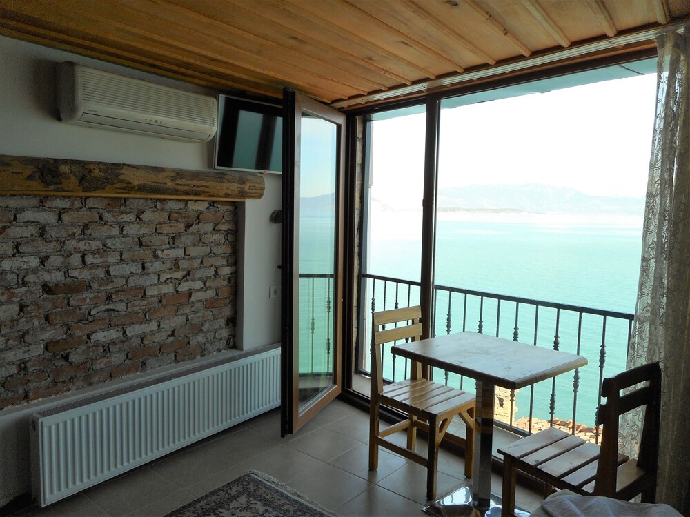 Fulya Pension