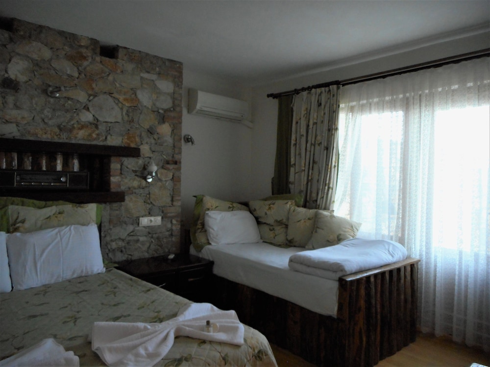 Fulya Pension