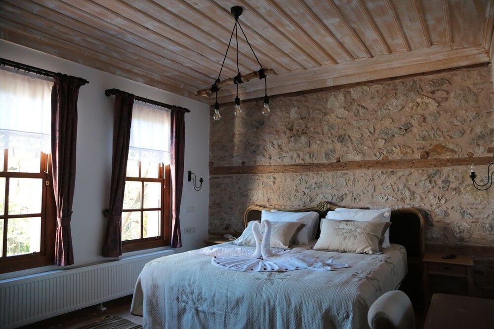Nis Otel