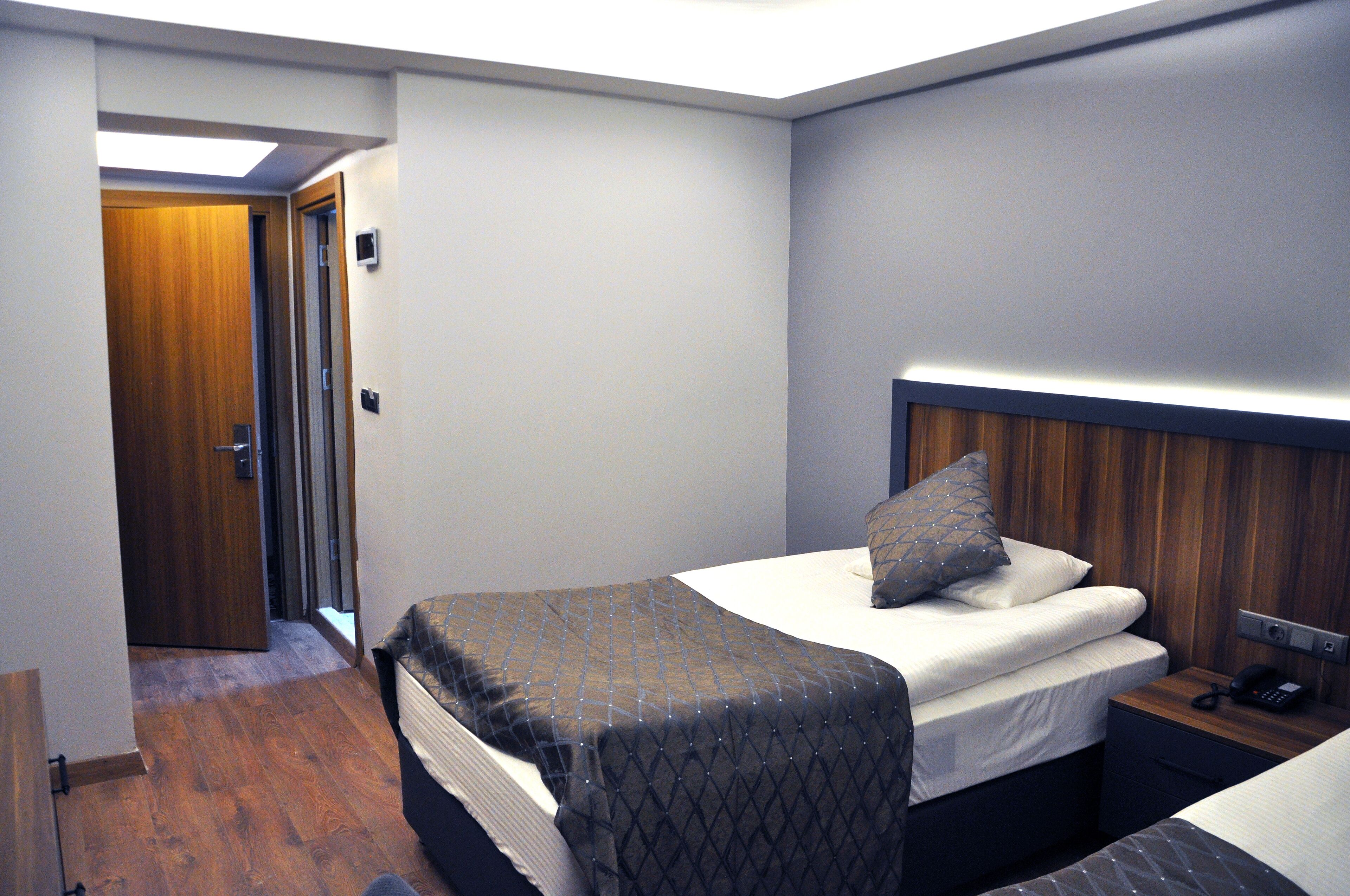 Saka Life Hotel