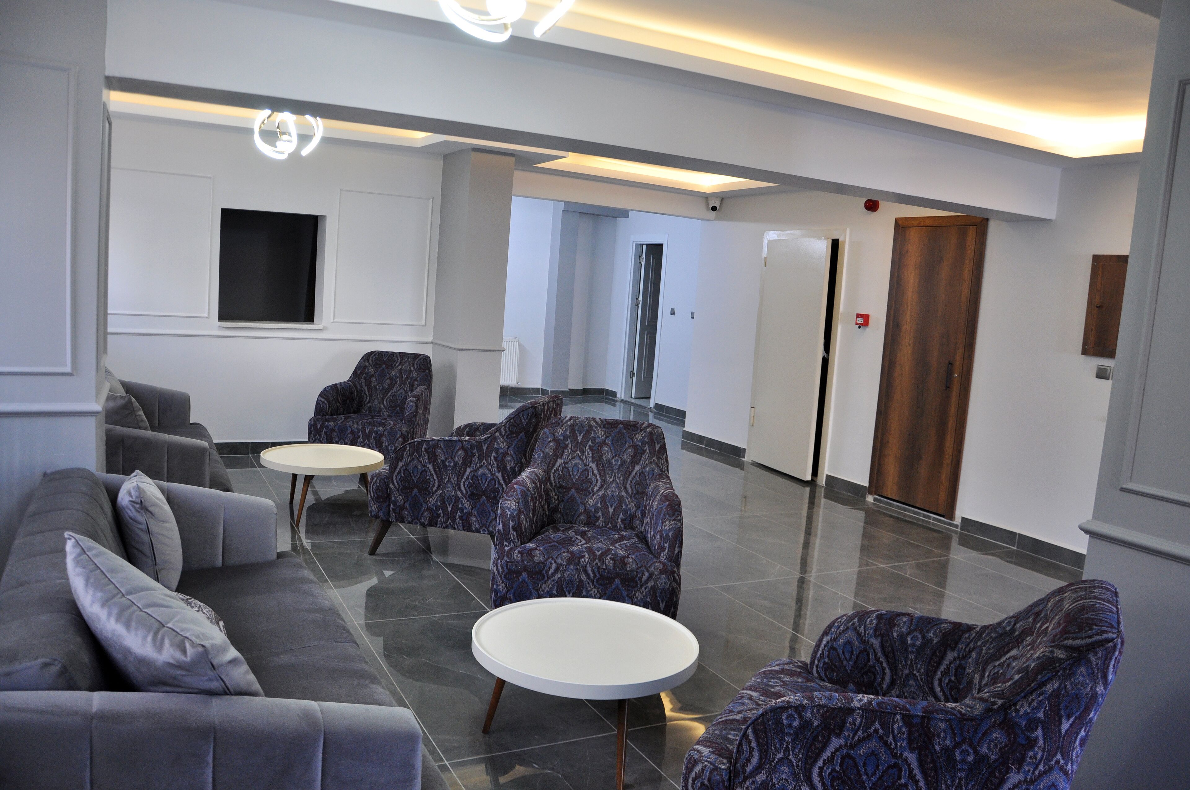 Saka Life Hotel