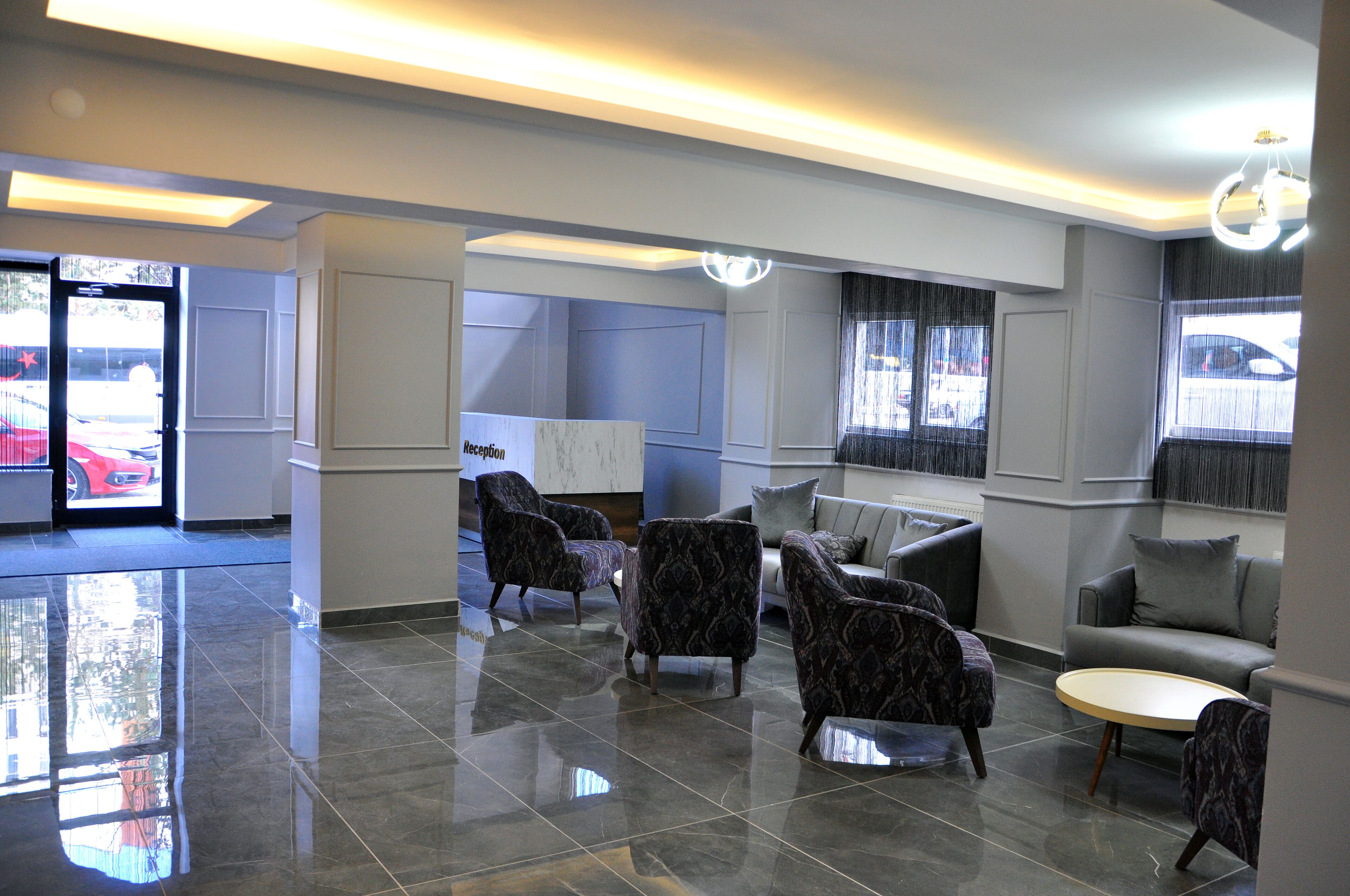 Saka Life Hotel