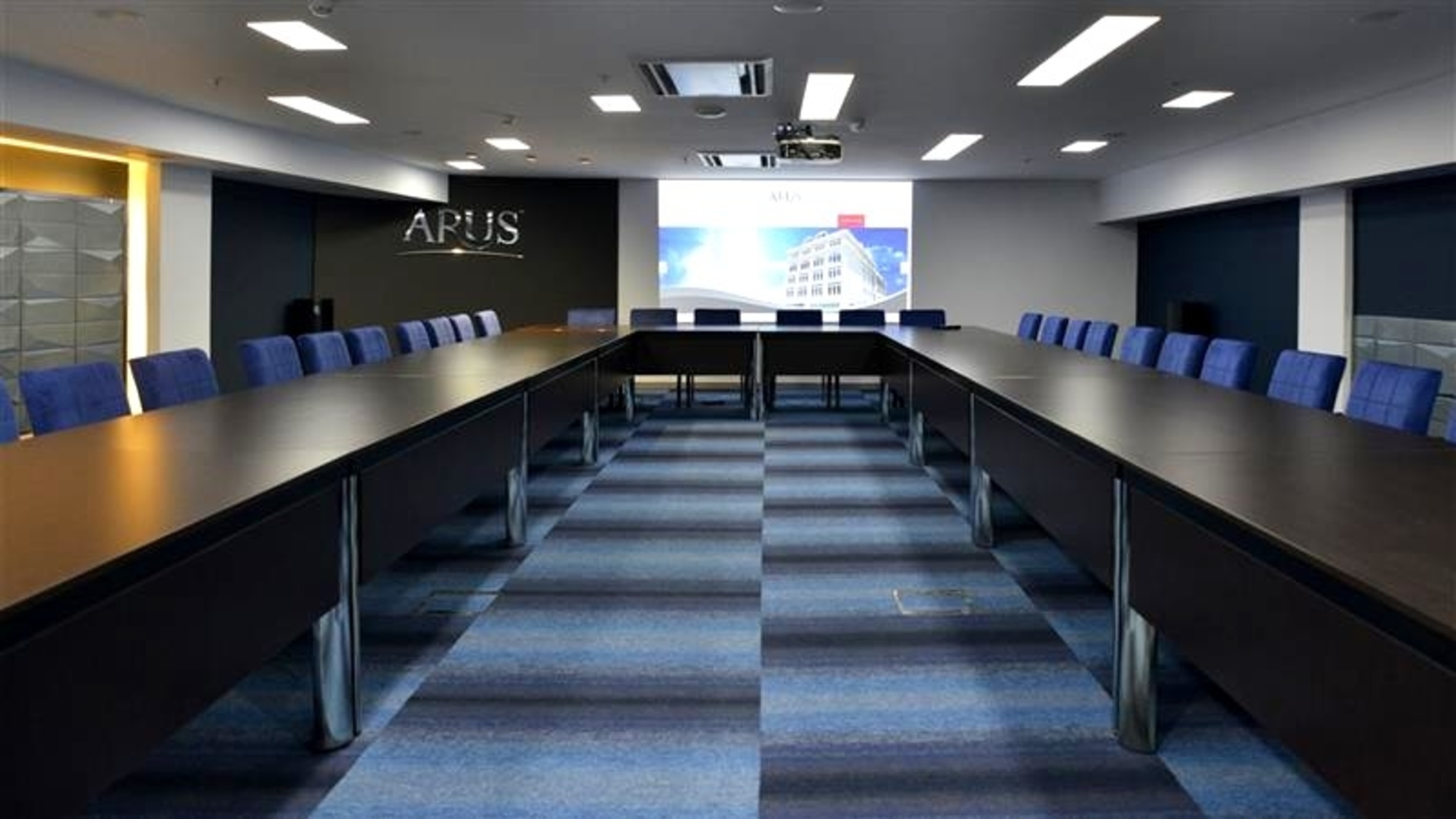 Arus Hotel
