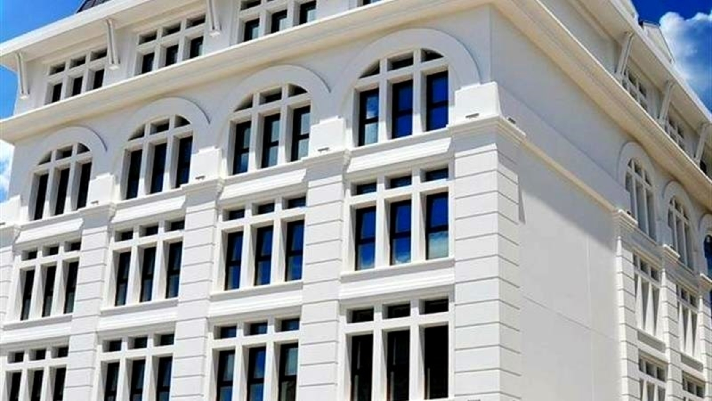 Arus Hotel