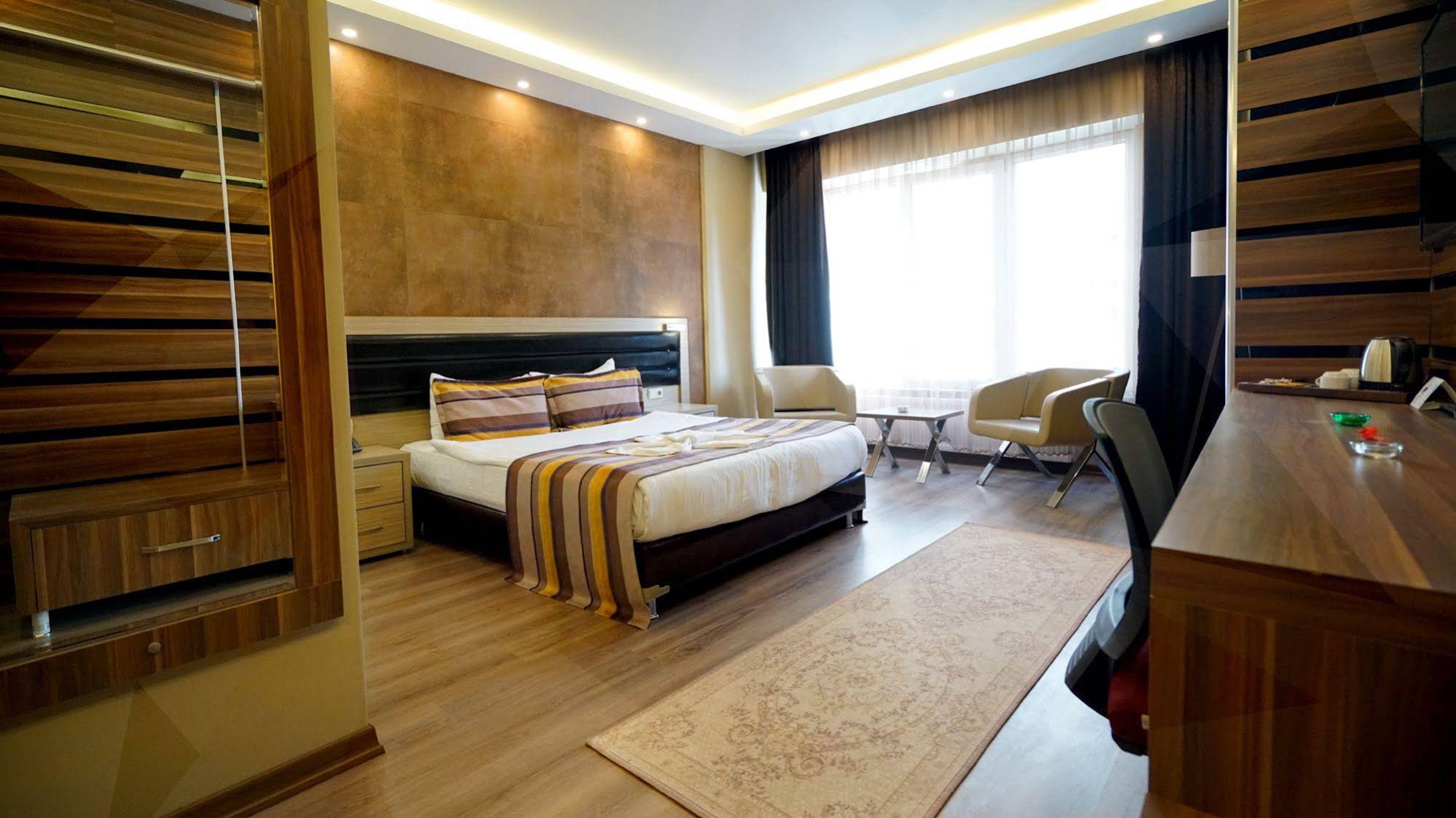 The Duman Hotel