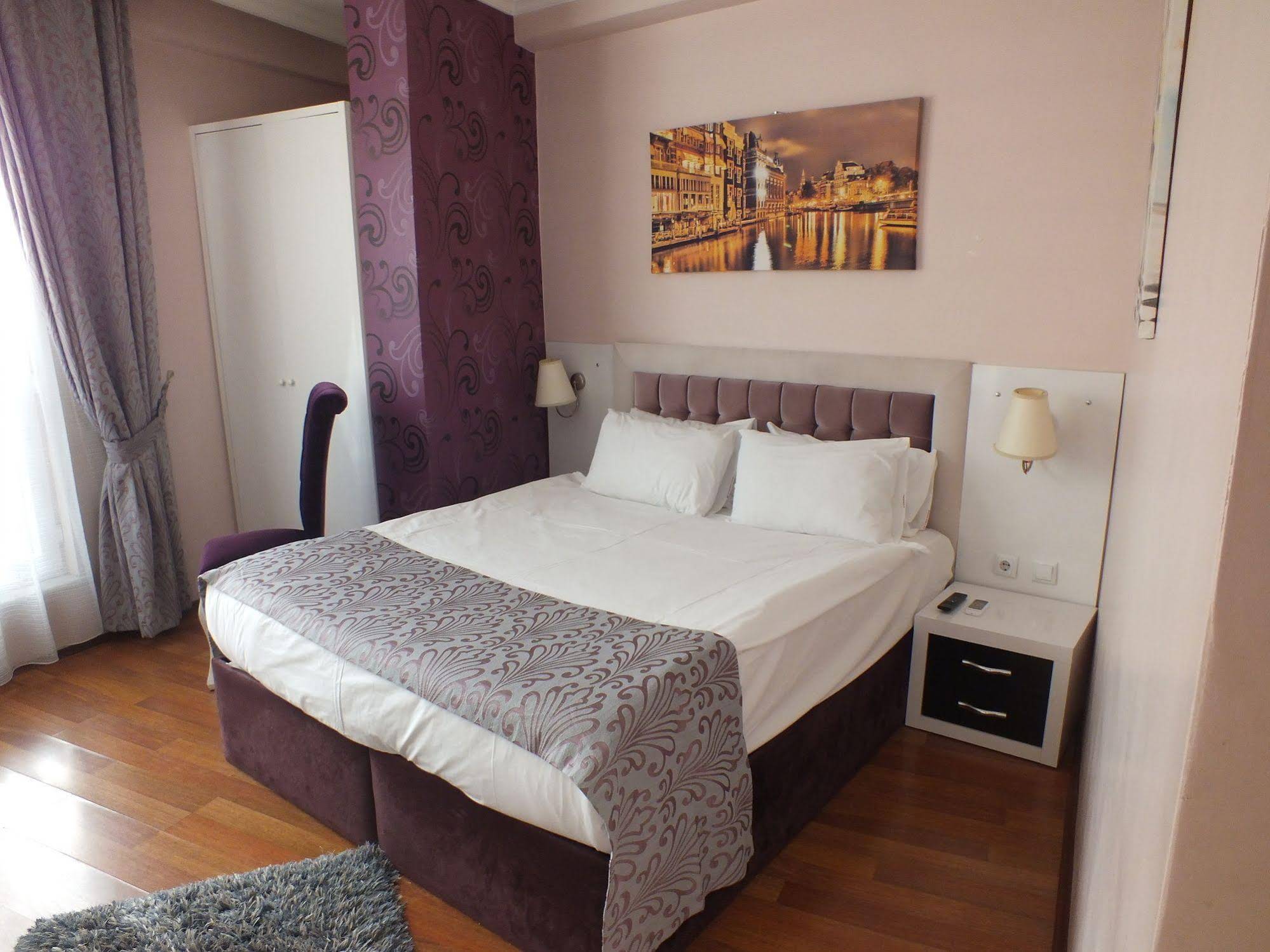 SRF Hotel