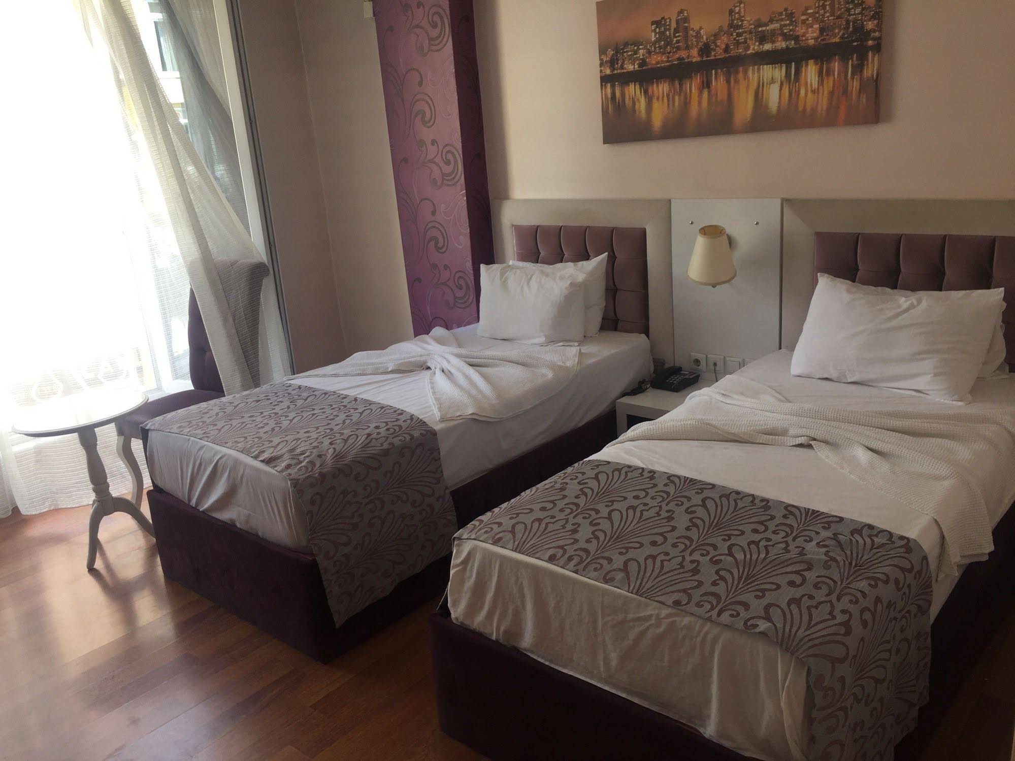 SRF Hotel