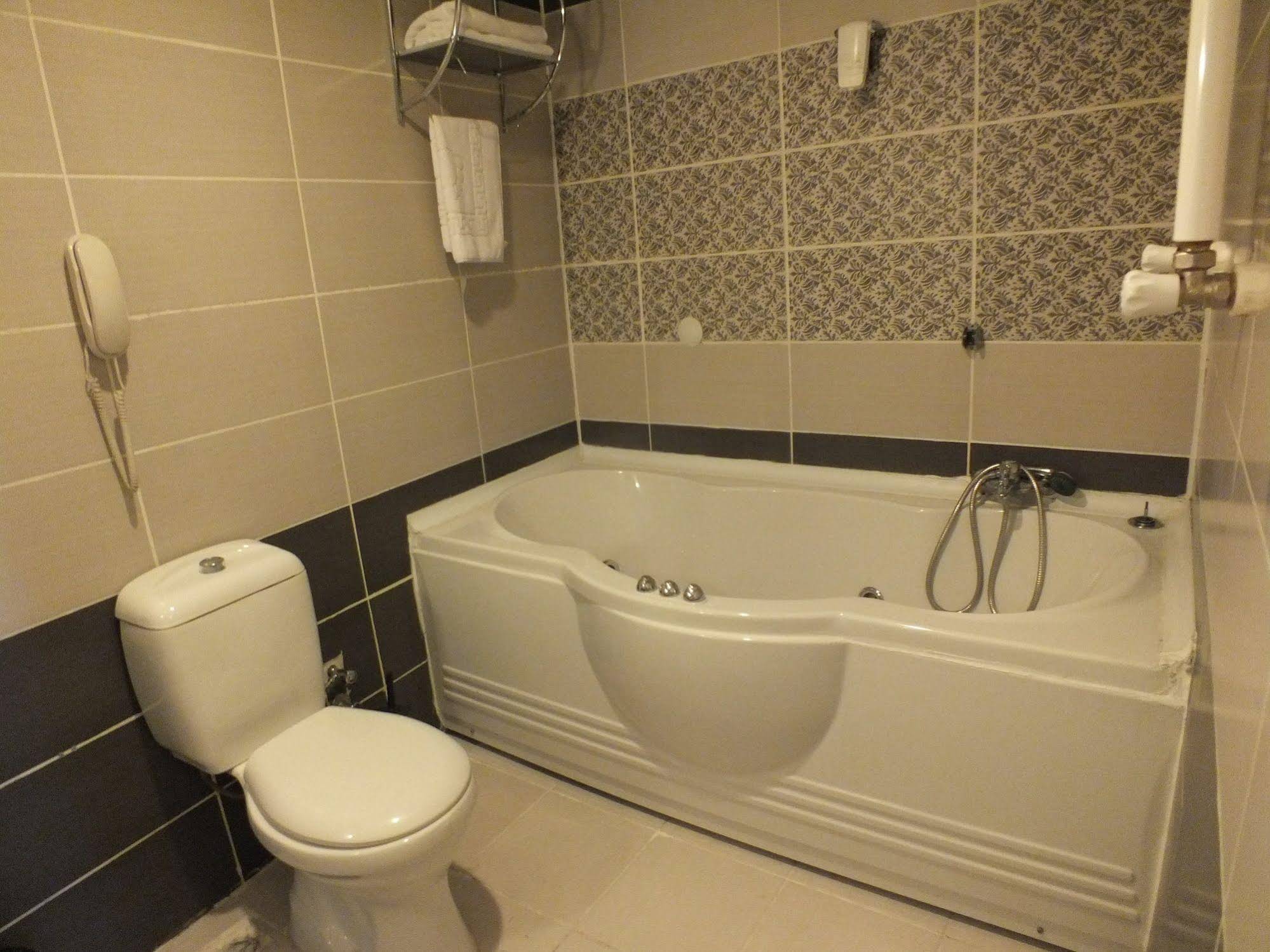 SRF Hotel