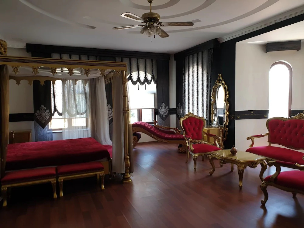 Ipek Yolu Ciftlik Evi