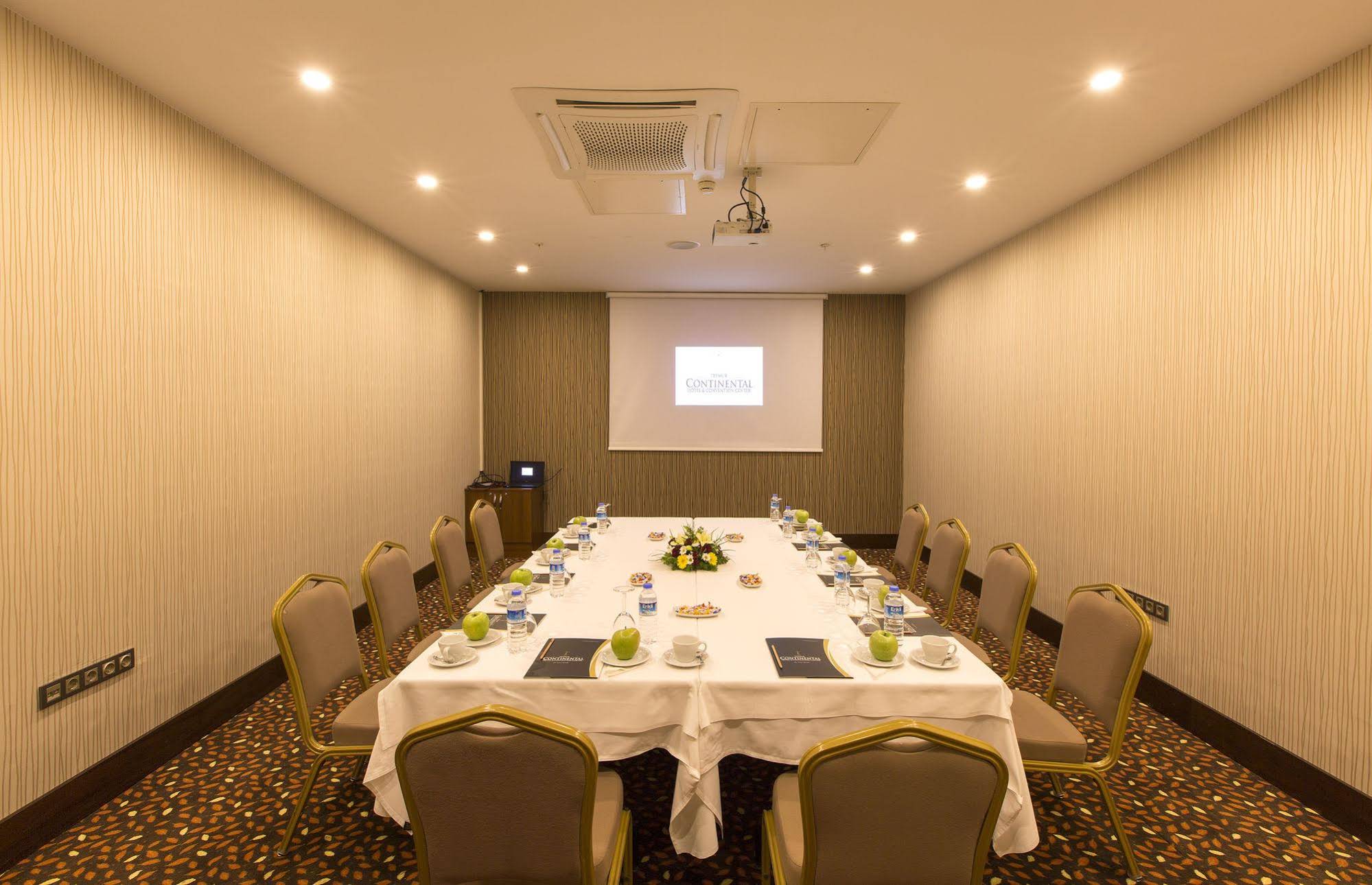 Teymur Continental Hotel & Convention Center